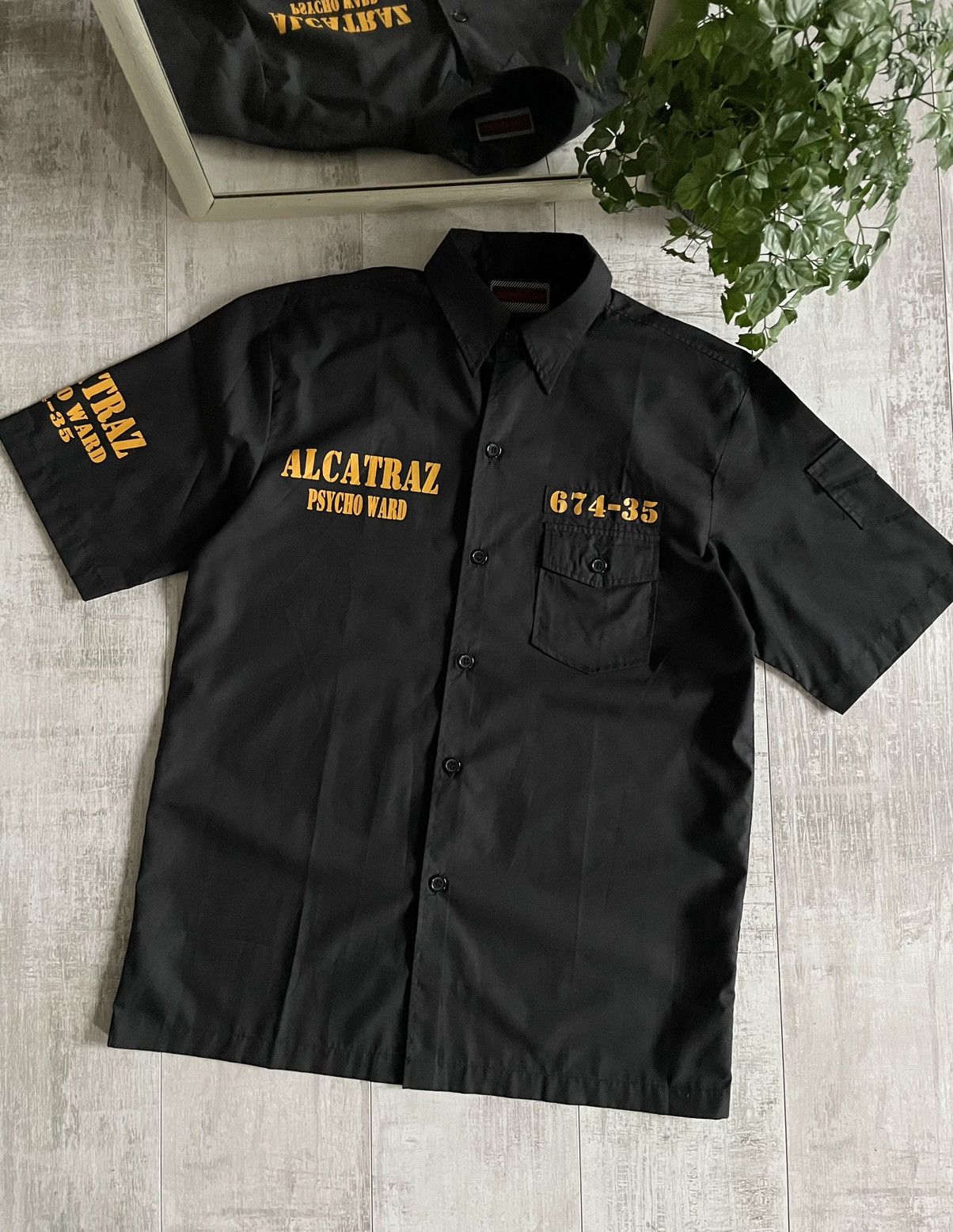 Japanese Brand × Vintage Vintage Alcatraz Psycho Ward Shirt 90’s Prison 674-35 RARE Size US L / EU 52-54 / 3 - 4 Thumbnail