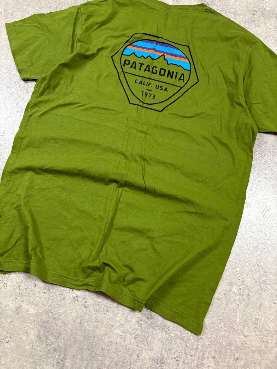 Patagonia Patagonia Fitz Roy Crest T-Shirt Men’s Size US L / EU 52-54 / 3 - 2 Thumbnail