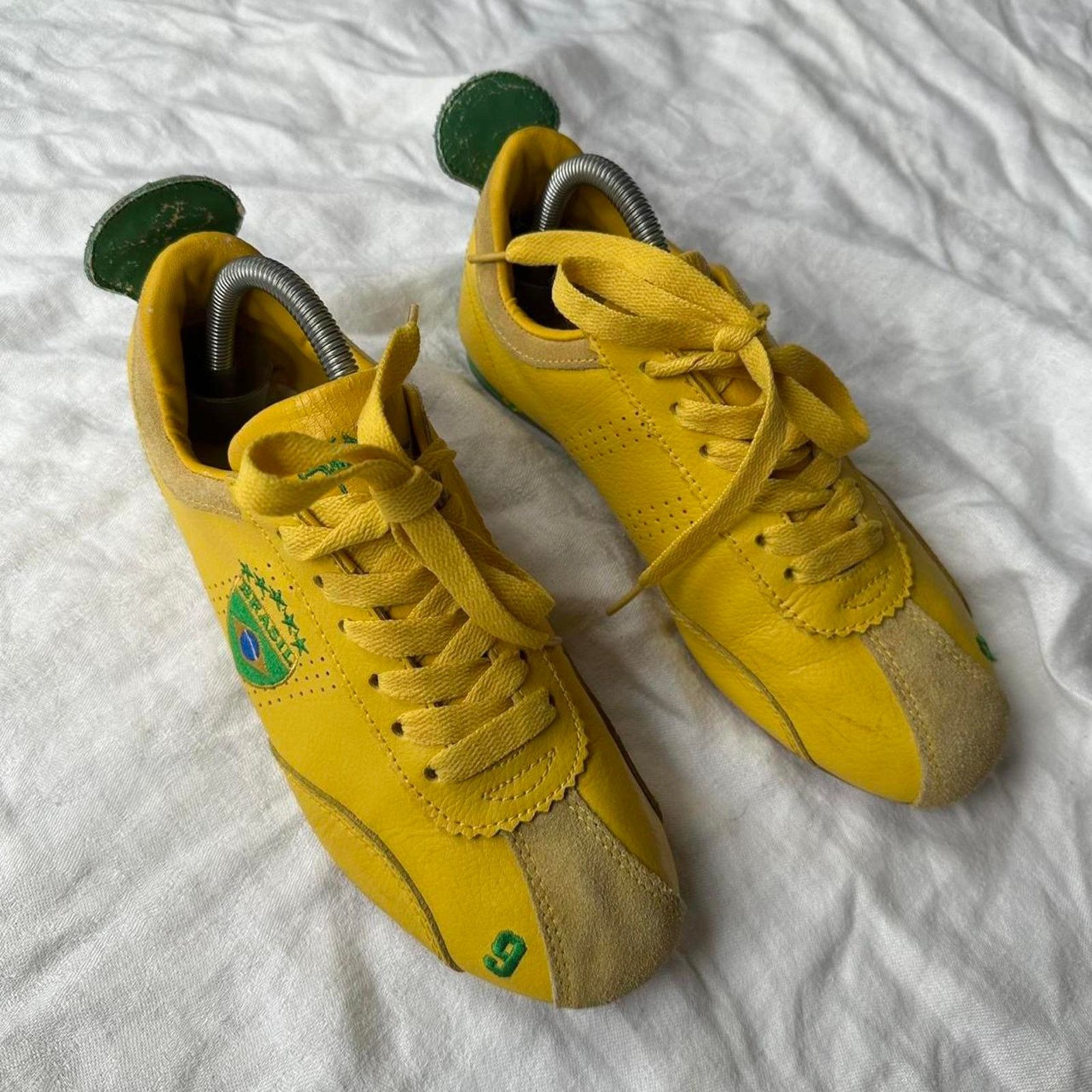 Vintage Rare Vintage Brazil Sporty Soccer Futbol Athletic Shoes Size US 8 / IT 38 - 2 Thumbnail