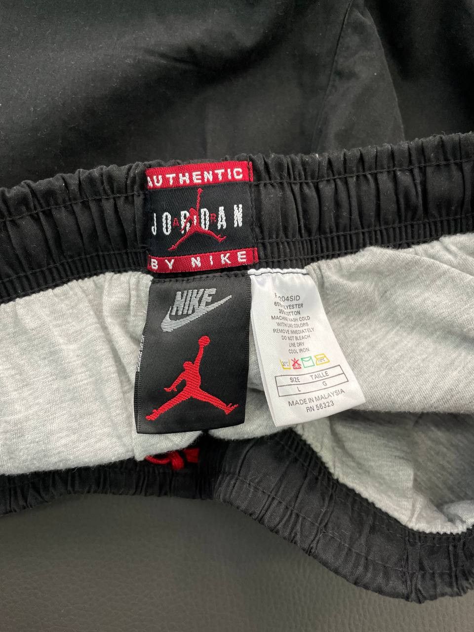 Jordan Brand × Nike 90s Vintage Nike Jordan Rare Tracksuit Pants Black / Red Size US 32 / EU 48 - 4 Thumbnail