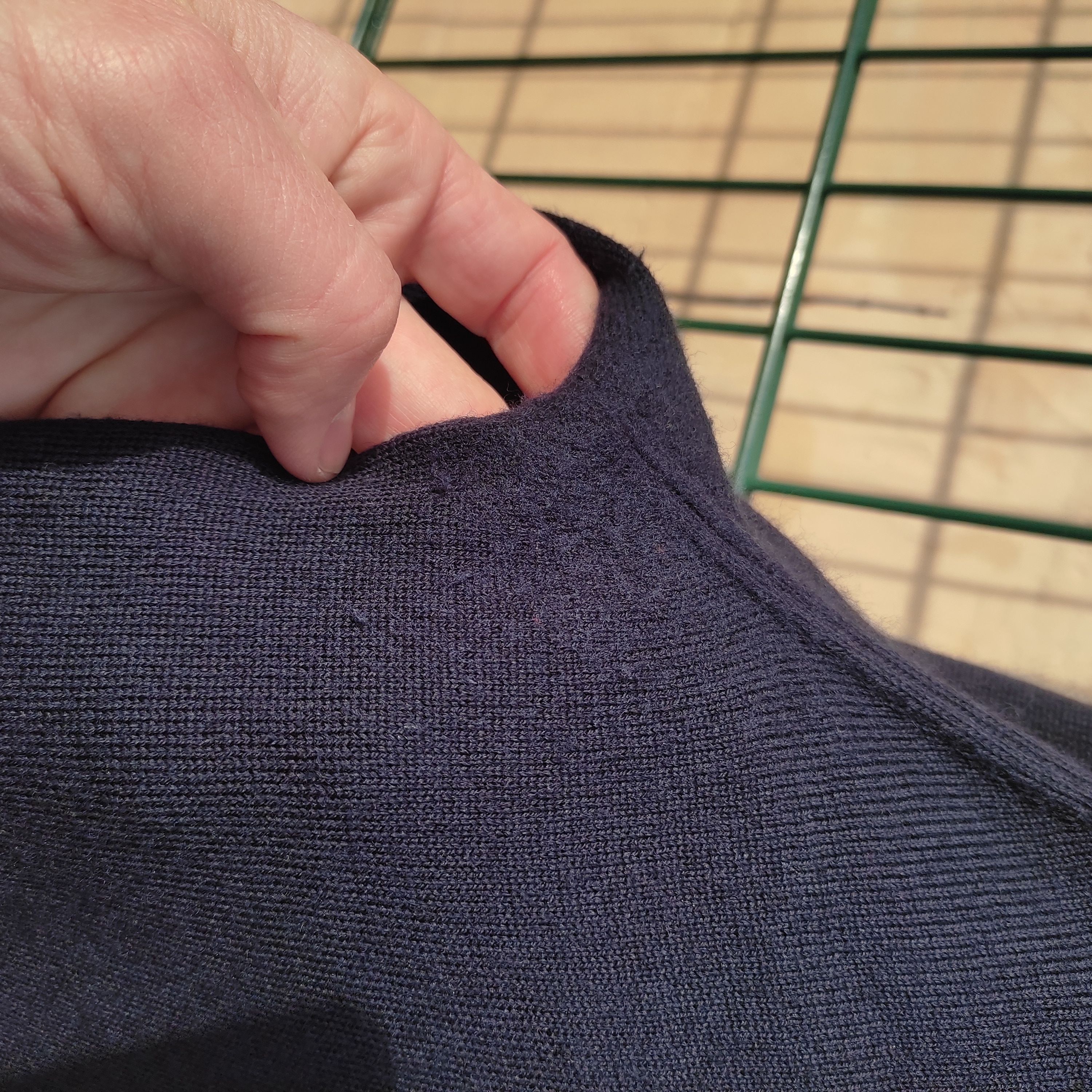 Brunello Cucinelli Brunello cucinelli V-neck mens wool cashmere sweater Size US M / EU 48-50 / 2 - 7 Thumbnail