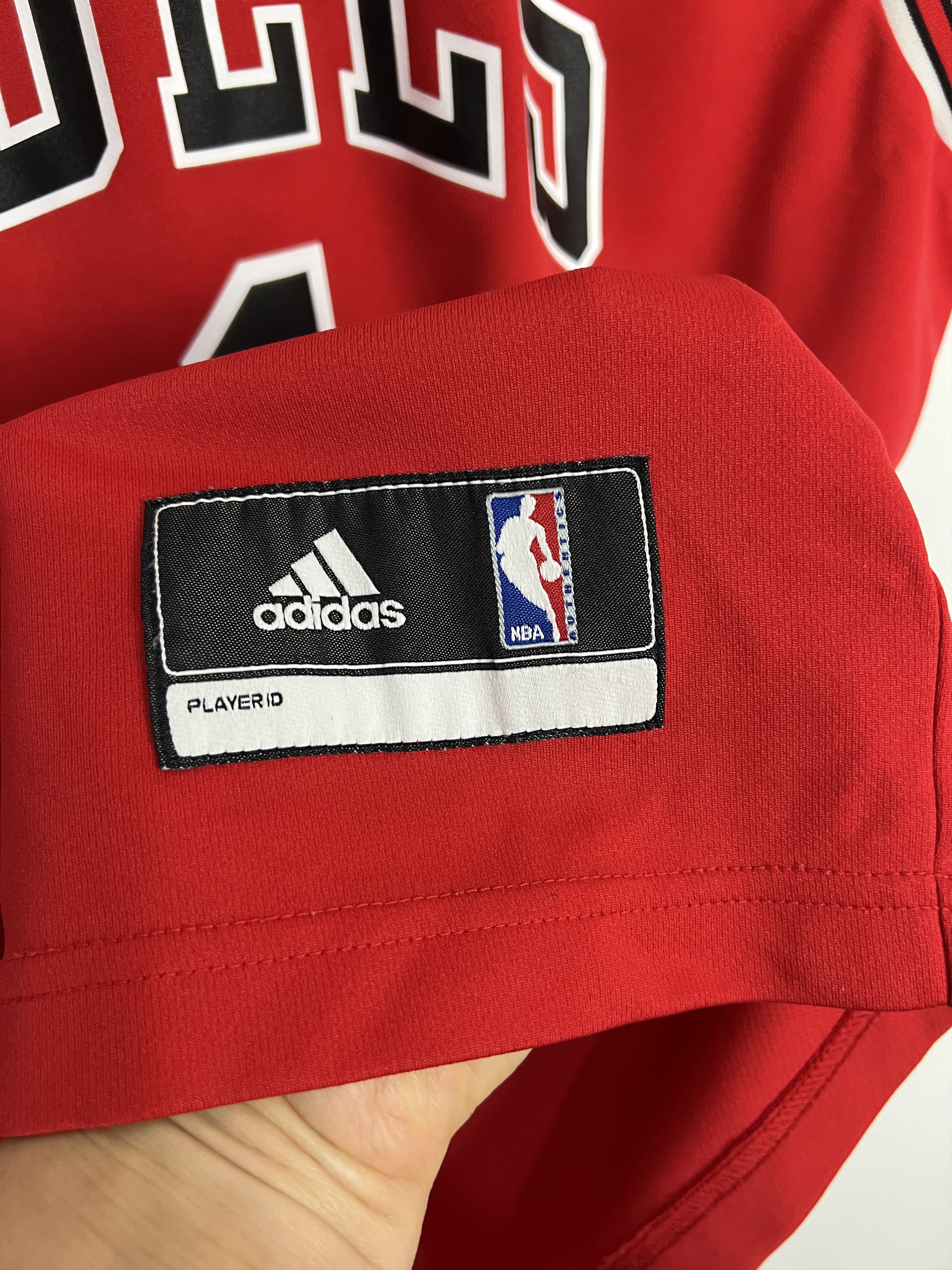 Adidas Vintage Chicago Bulls Derrick Rose #1 NBA Jersey Trikot Size US L / EU 52-54 / 3 - 4 Thumbnail