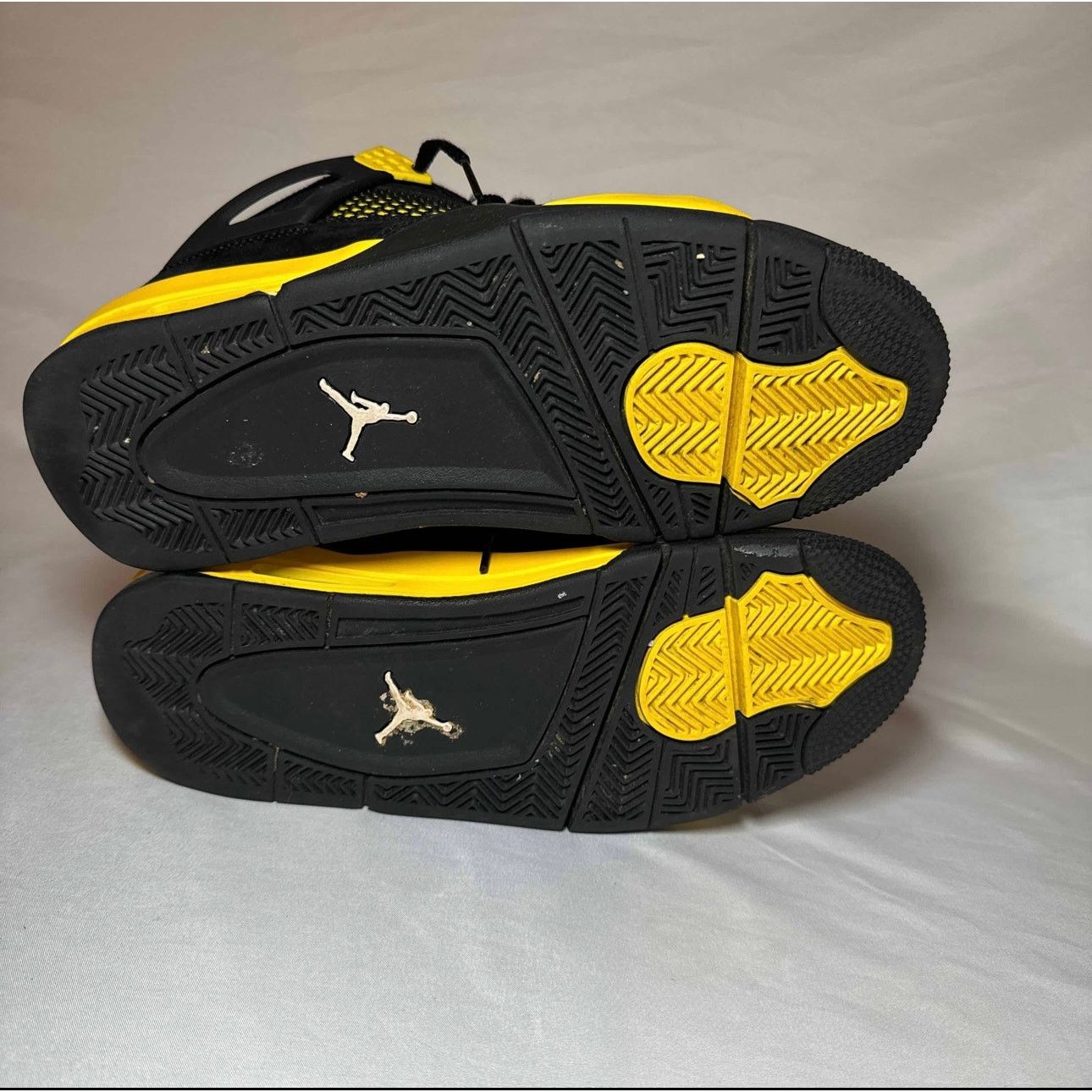 Jordan Brand × Nike Size 8 - Nike Air Jordan 4 Retro Thunder 2023 Men's Shoes Size US 8 / EU 41 - 6 Thumbnail