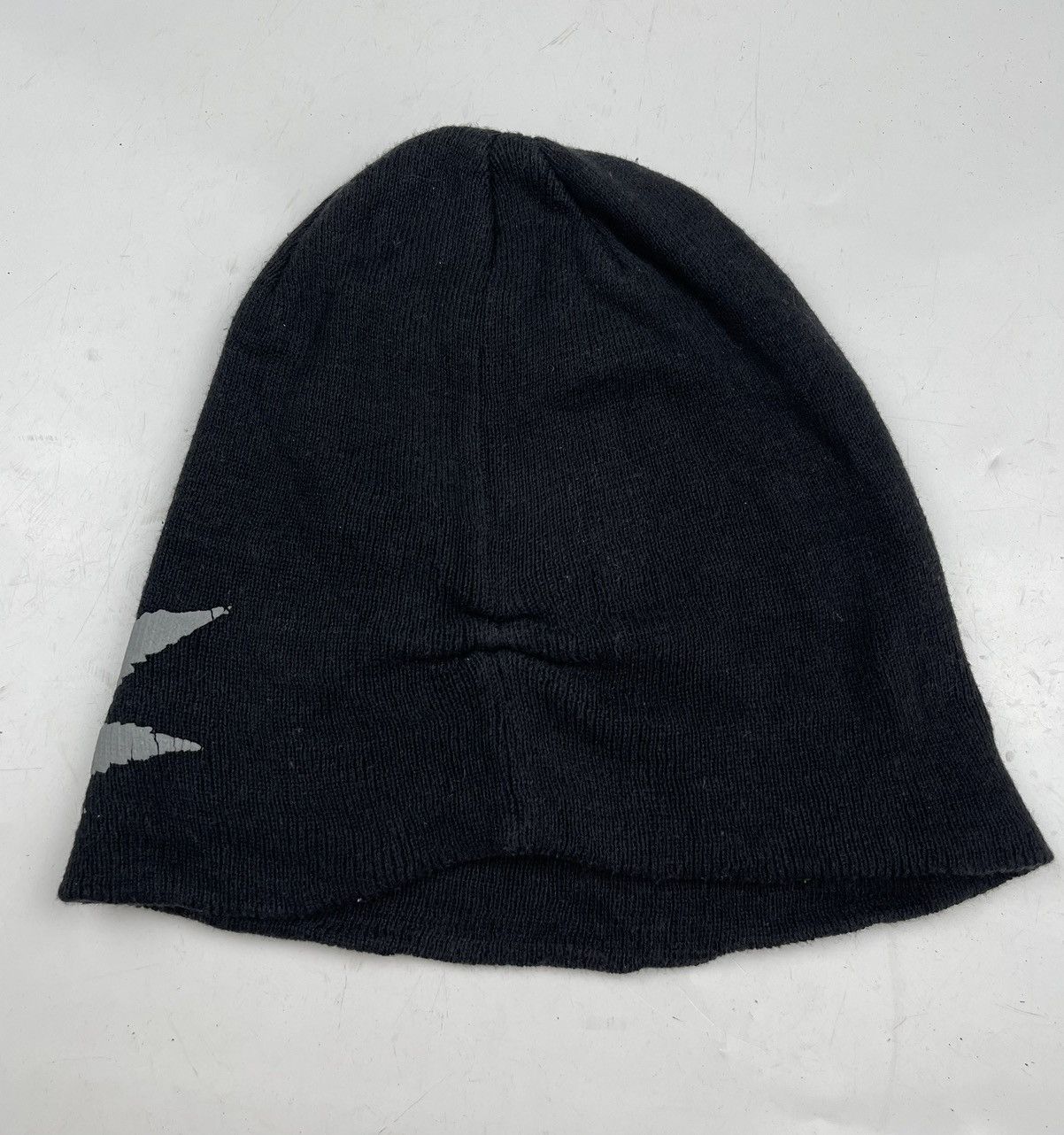 Japanese Brand marijuana leaves beanie hat snow cap tc26 Size ONE SIZE - 5 Thumbnail