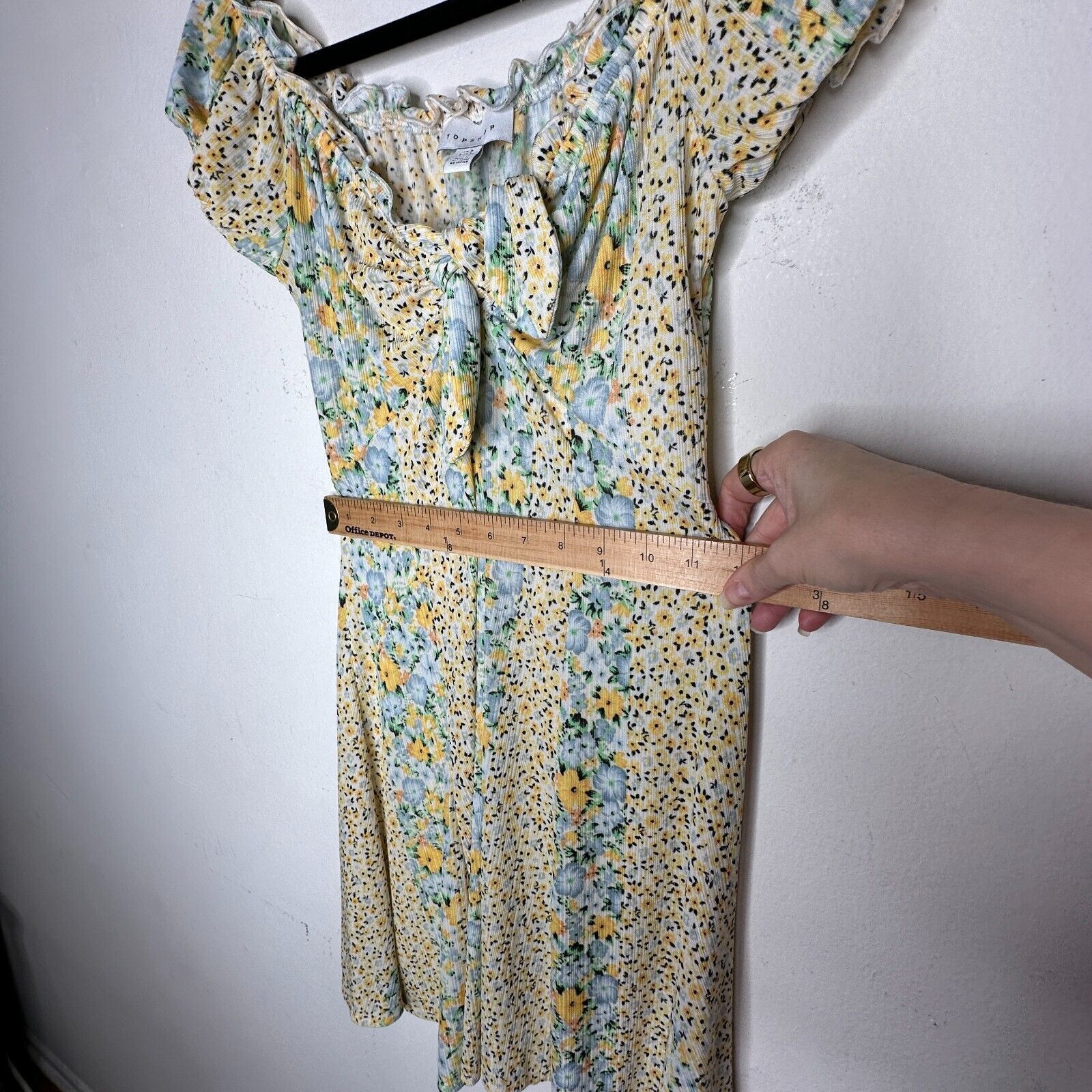 Topshop Topshop Yellow Multi Color Ditsy Floral Off Shoulder Mini 4 Size S / US 4 / IT 40 - 11 Thumbnail
