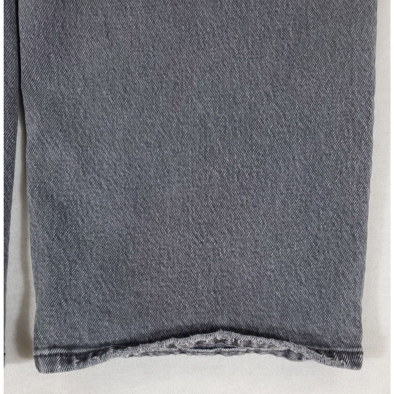 Abercrombie & Fitch Abercrombie & Fitch Jeans 90s Gray Womens 36 x 30 Plus Inseam 30 Straight Jeans Womens Mens? Size 25" / US 0 / IT 36 - 7 Thumbnail