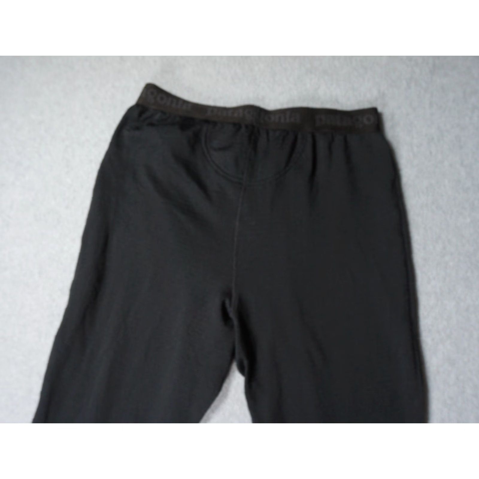 Patagonia Patagonia Pants Mens XS Black Capilene BaseLayer Thermal Weight Polartec Shirt Category Pants XS Black Capilene BaseLayer Thermal Weight Polartec Mens Size US 27 - 6 Thumbnail