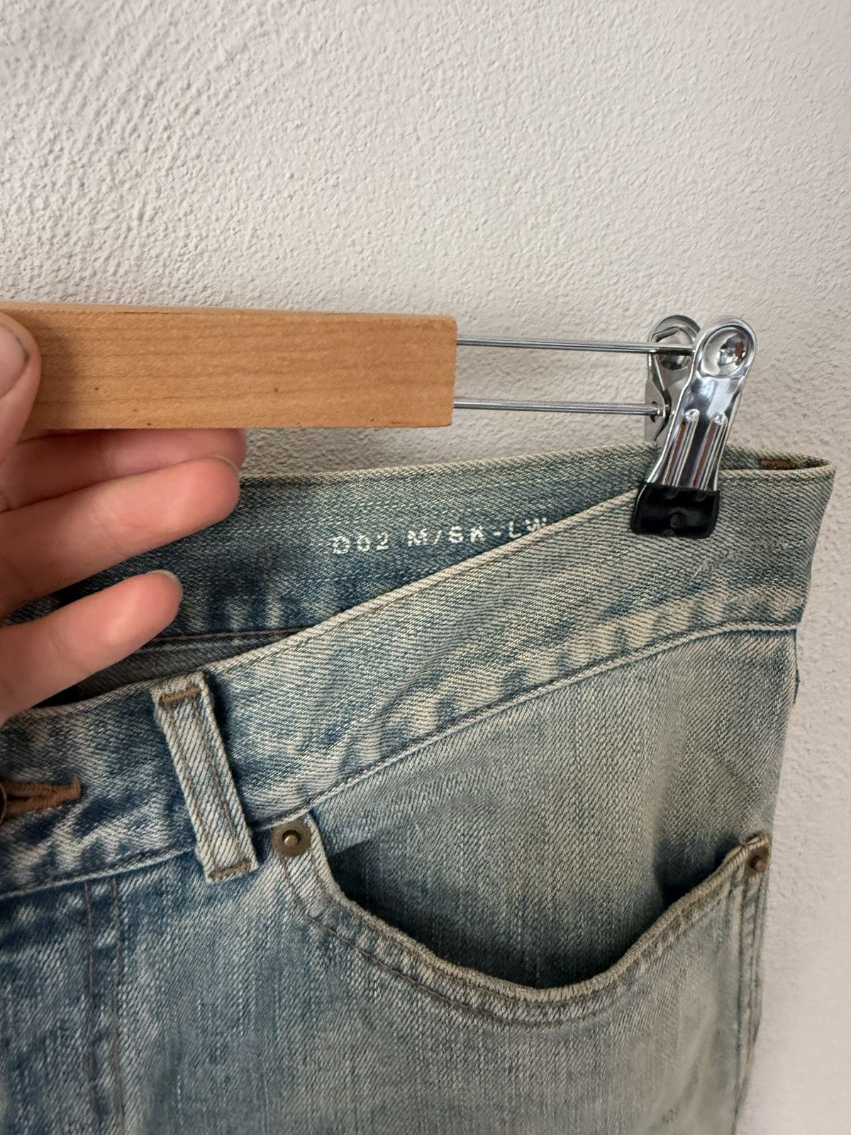 Saint Laurent Paris Distressed Skinny Jeans in Faded Indigo Size US 32 / EU 48 - 9 Thumbnail