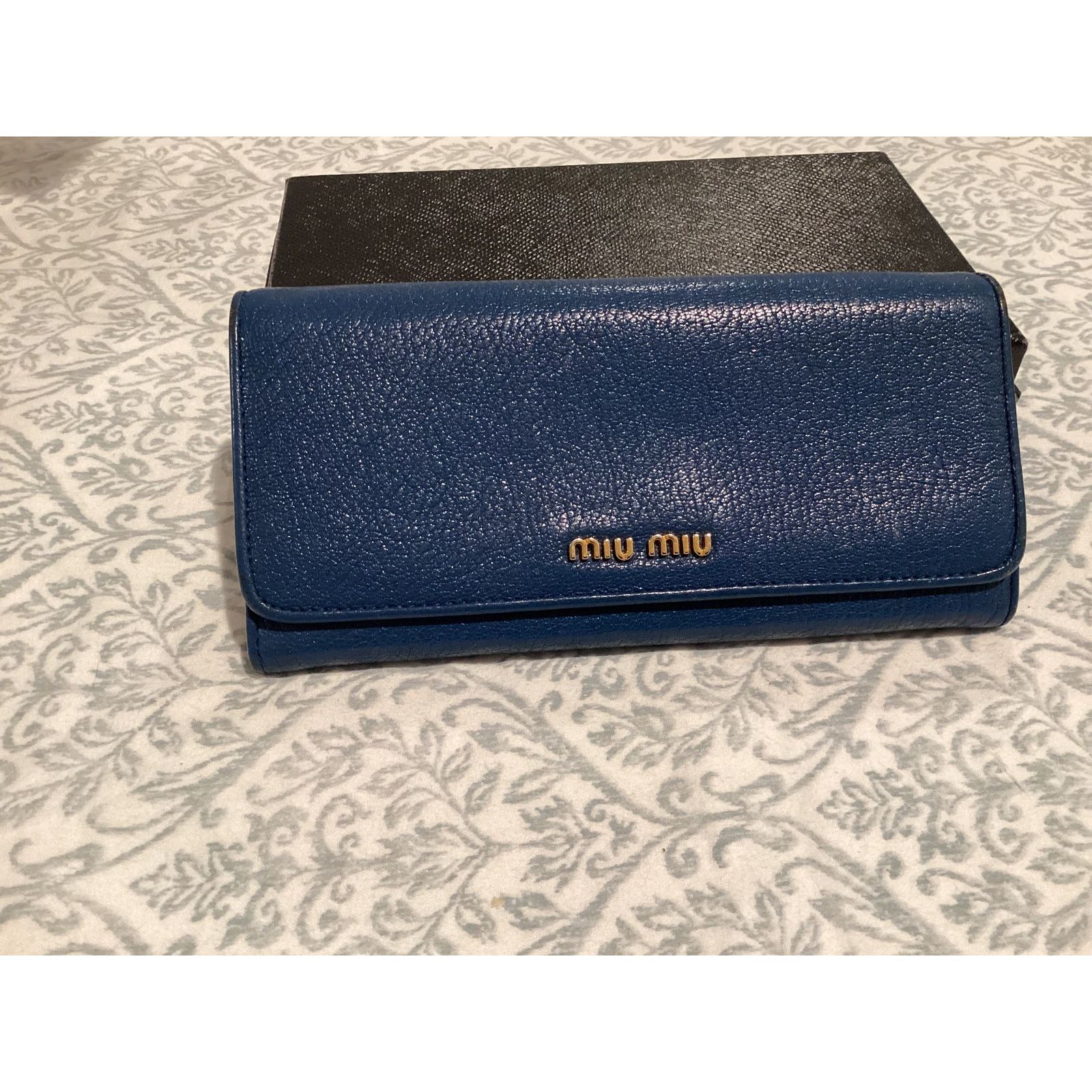 Miu Miu Miu miu blue leather long wallet no box. Size ONE SIZE - 1 Thumbnail