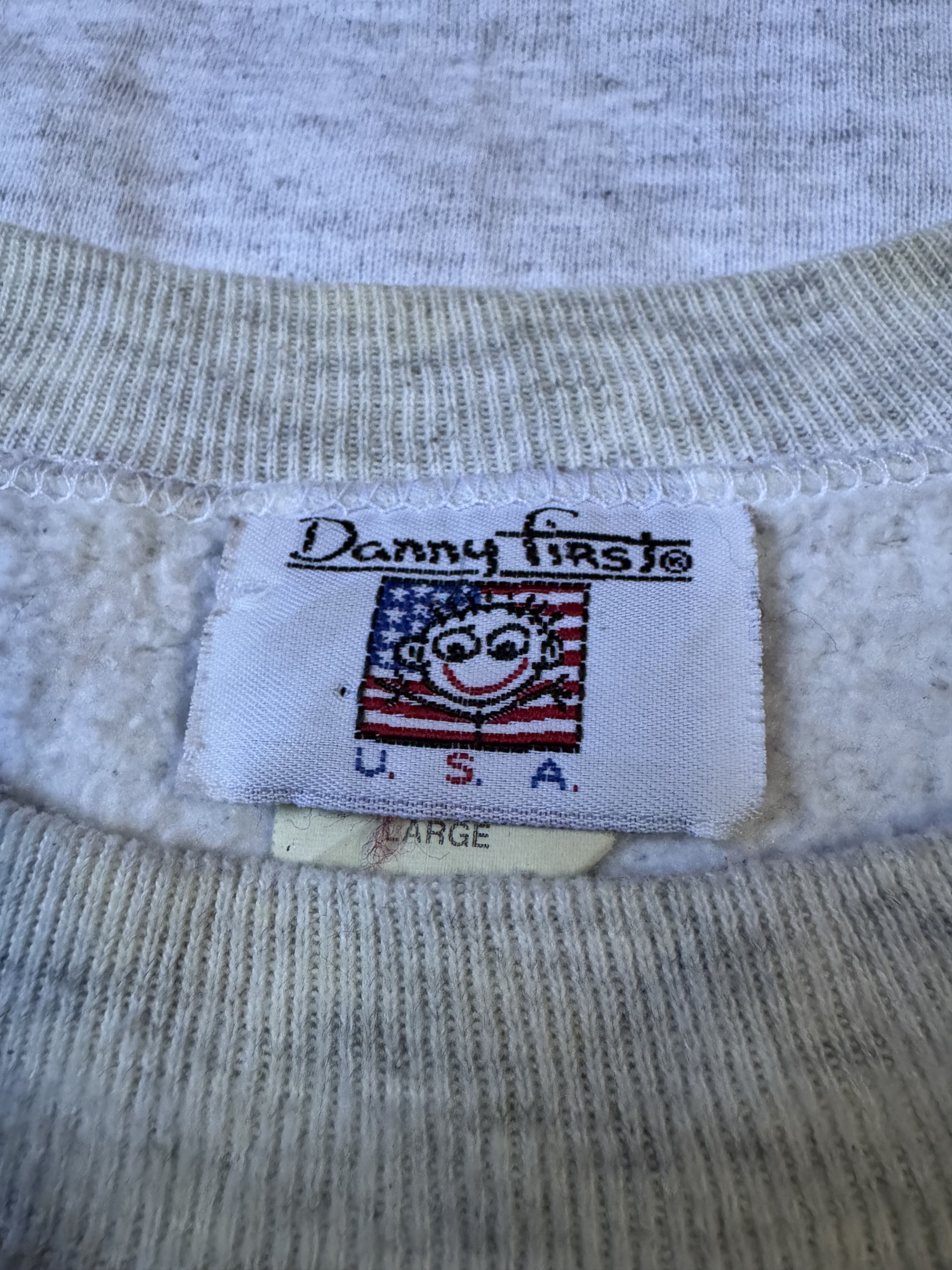 Vintage Vintage Danny First USA sweatshirt size large Size US L / EU 52-54 / 3 - 5 Thumbnail