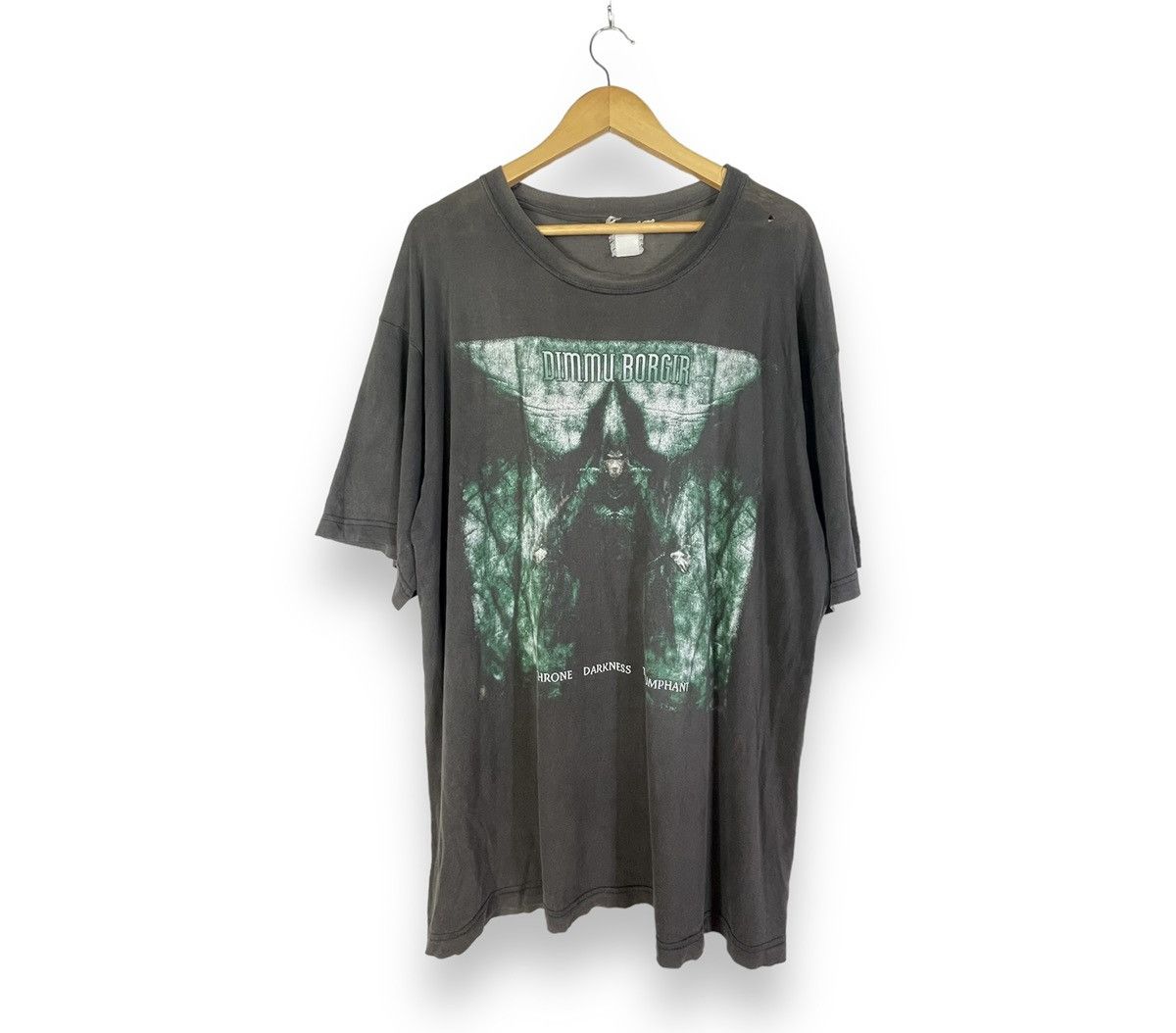 Band Tees × Vintage Vintage Dimmu Borgir Fades Distressed Paper Thin Tee Xlarge Size US XL / EU 56 / 4 - 1 Thumbnail