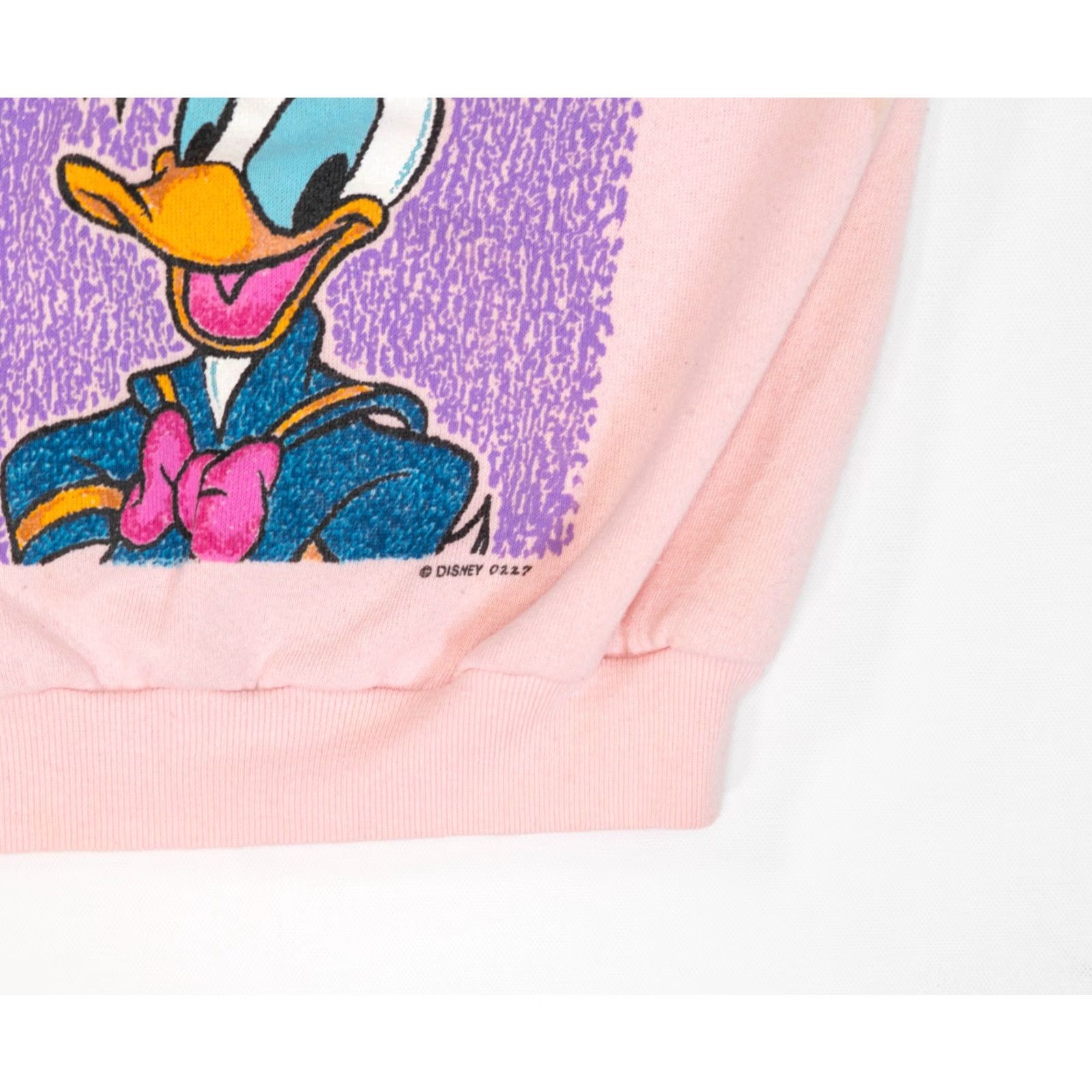 Disney VINTAGE Disney Sweatshirt Crewneck Mickey Mouse Minnie Distressed 90s Crewneck Unisex Adults Large Pink Graphic Print Logo Pullover Sweatshirt Size ONE SIZE - 5 Thumbnail