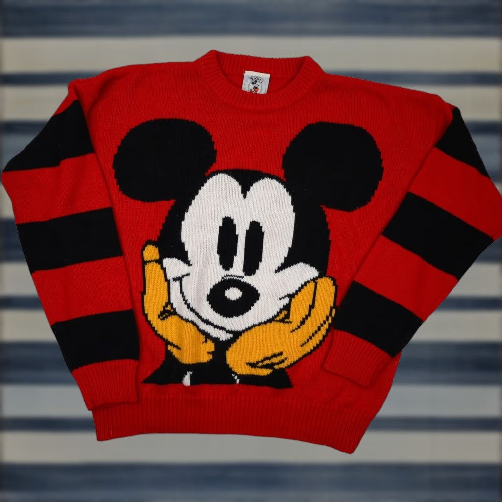Vintage VINTAGE Mickey Mouse Mens Small Knit Sweater Red Hoodie? Size US S / EU 44-46 / 1 - 1 Thumbnail