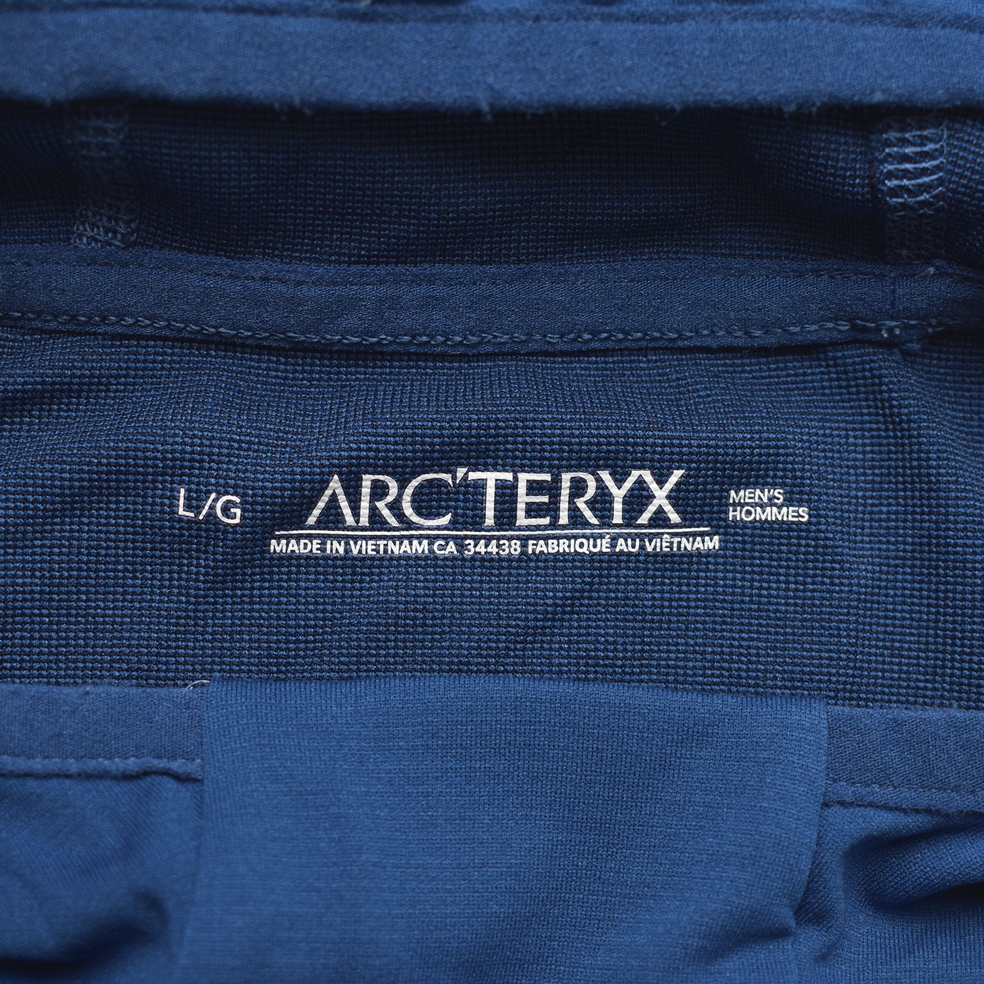 Arc'teryx ARC'TERYX MENS BLUE LIGHT HOODIE Size US L / EU 52-54 / 3 - 2 Thumbnail