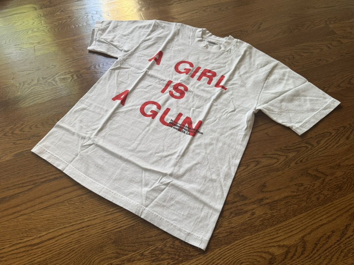 Pleasures Medium White A Girl is A Gun Tee Shirt Merch Joy Red Black Size US M / EU 48-50 / 2 - 7 Thumbnail