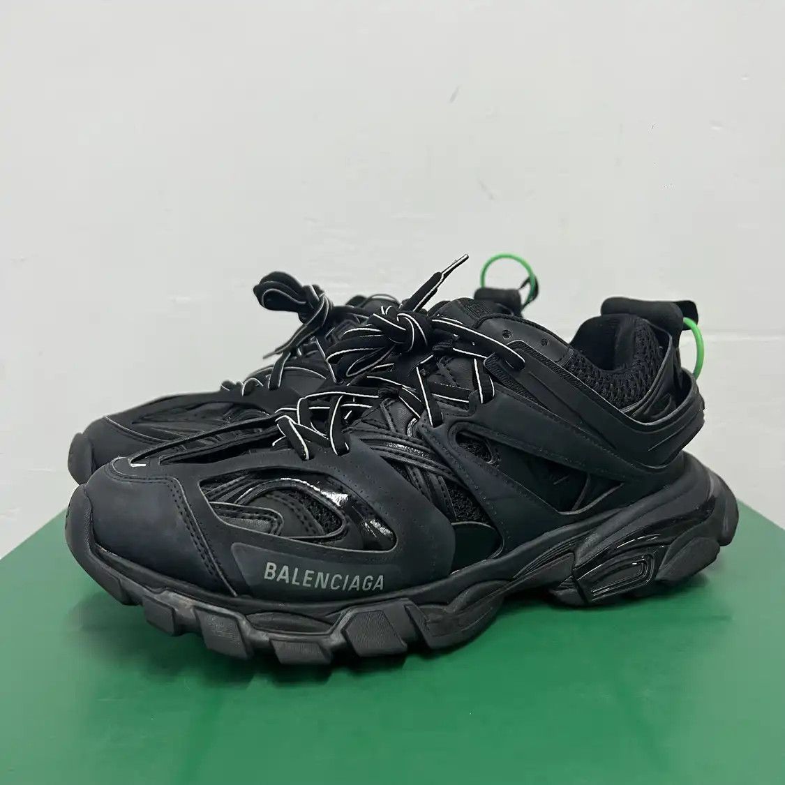 Balenciaga Balenciaga Track in Black - Size 41 | Grailed