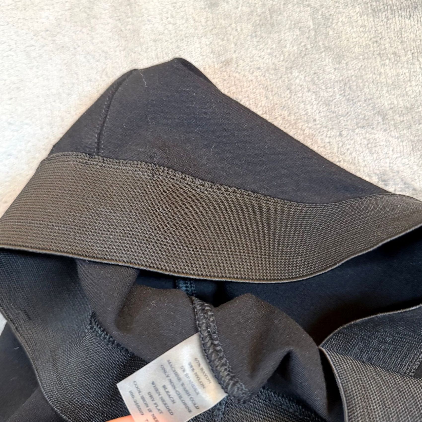 Ann Taylor Ann Taylor Ponte Leggings Womens Medium Black Stretch Pull On Slim Fit Size 32" / US 10 / IT 46 - 4 Thumbnail