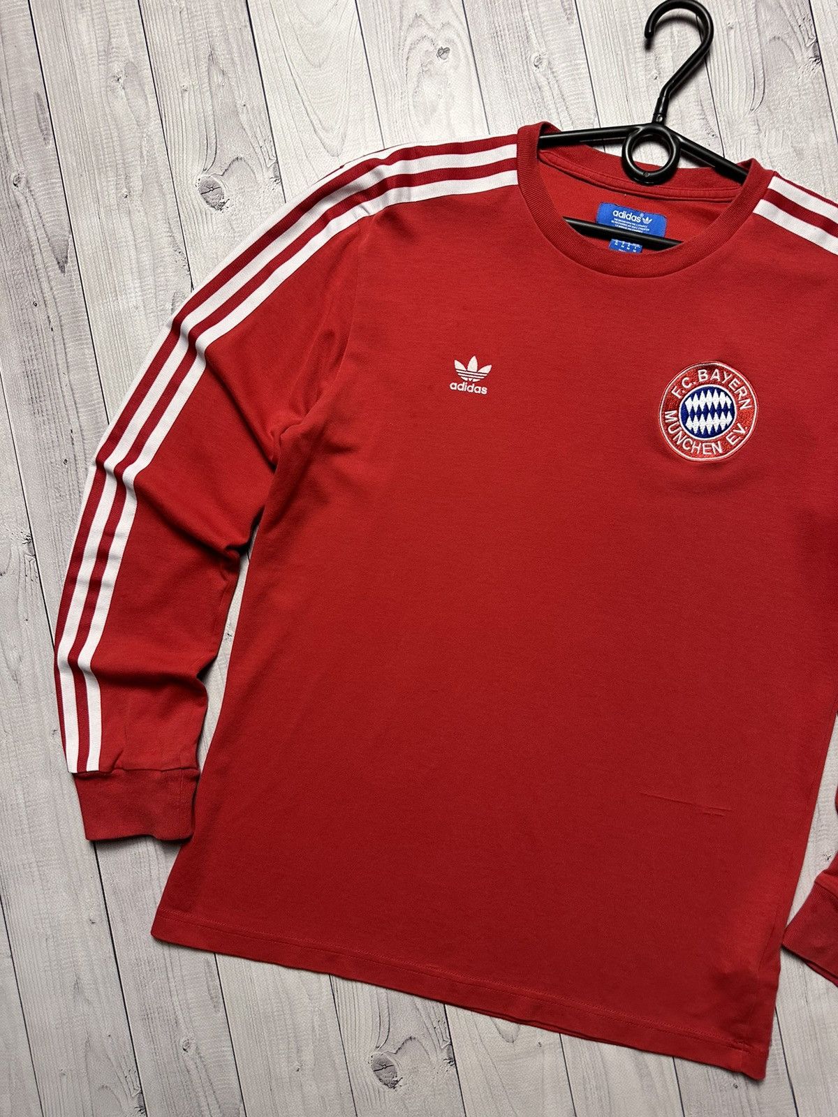 Adidas × Vintage Vintage adidas Bayern Munich soccer jersey long sleeve M Size US M / EU 48-50 / 2 - 2 Thumbnail