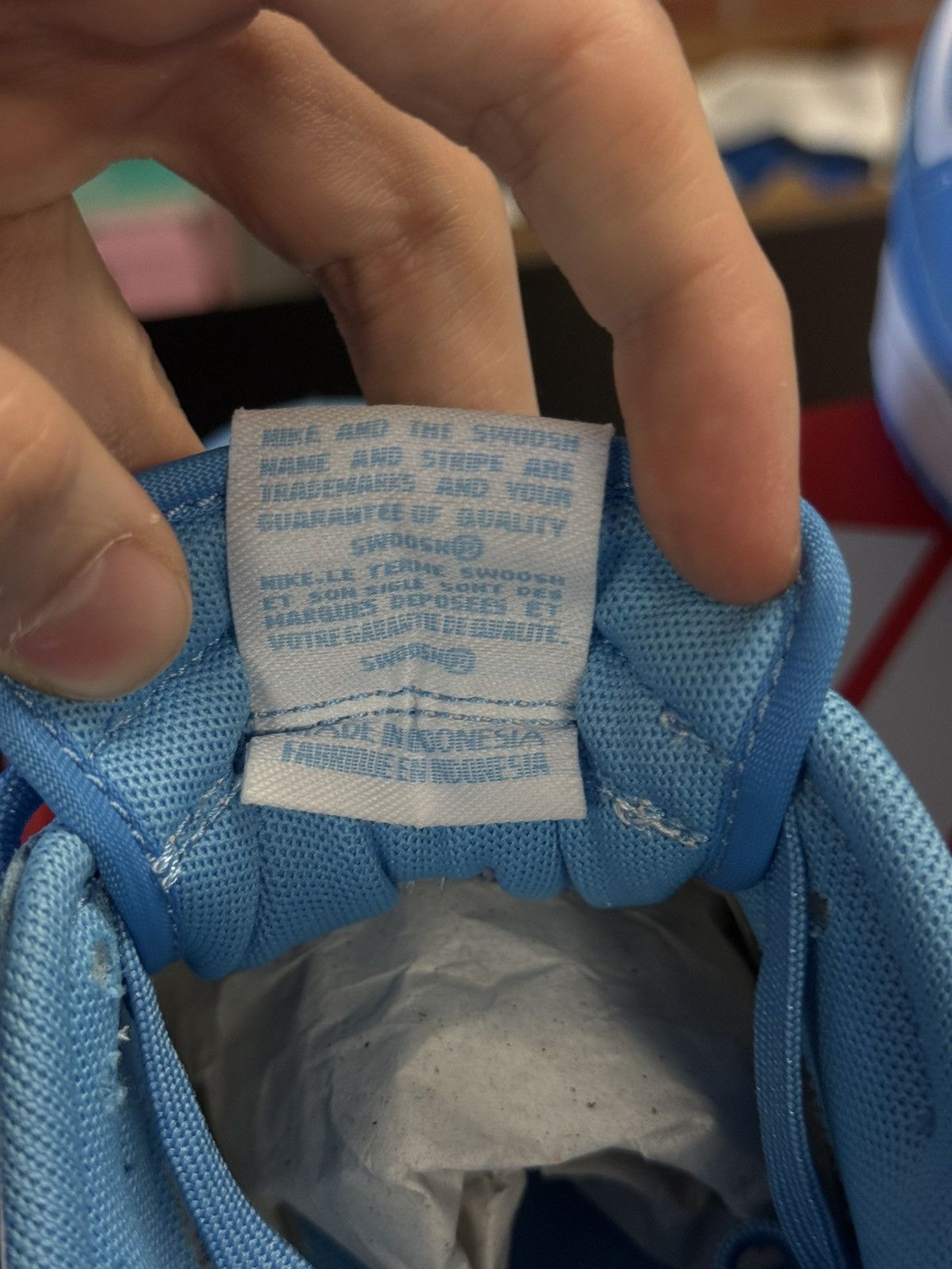 Nike Nike Dunk Low 2021 UNC OG Size 9 Tried On W Box Size US 9 / EU 42 - 12 Thumbnail