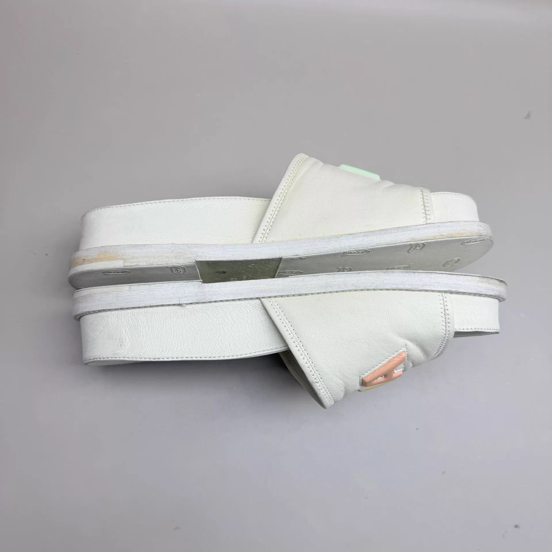 Chanel CHANEL Rainbow Logo Ivory Slippers 38.5 99 New Size US 8 / IT 38 - 4 Thumbnail