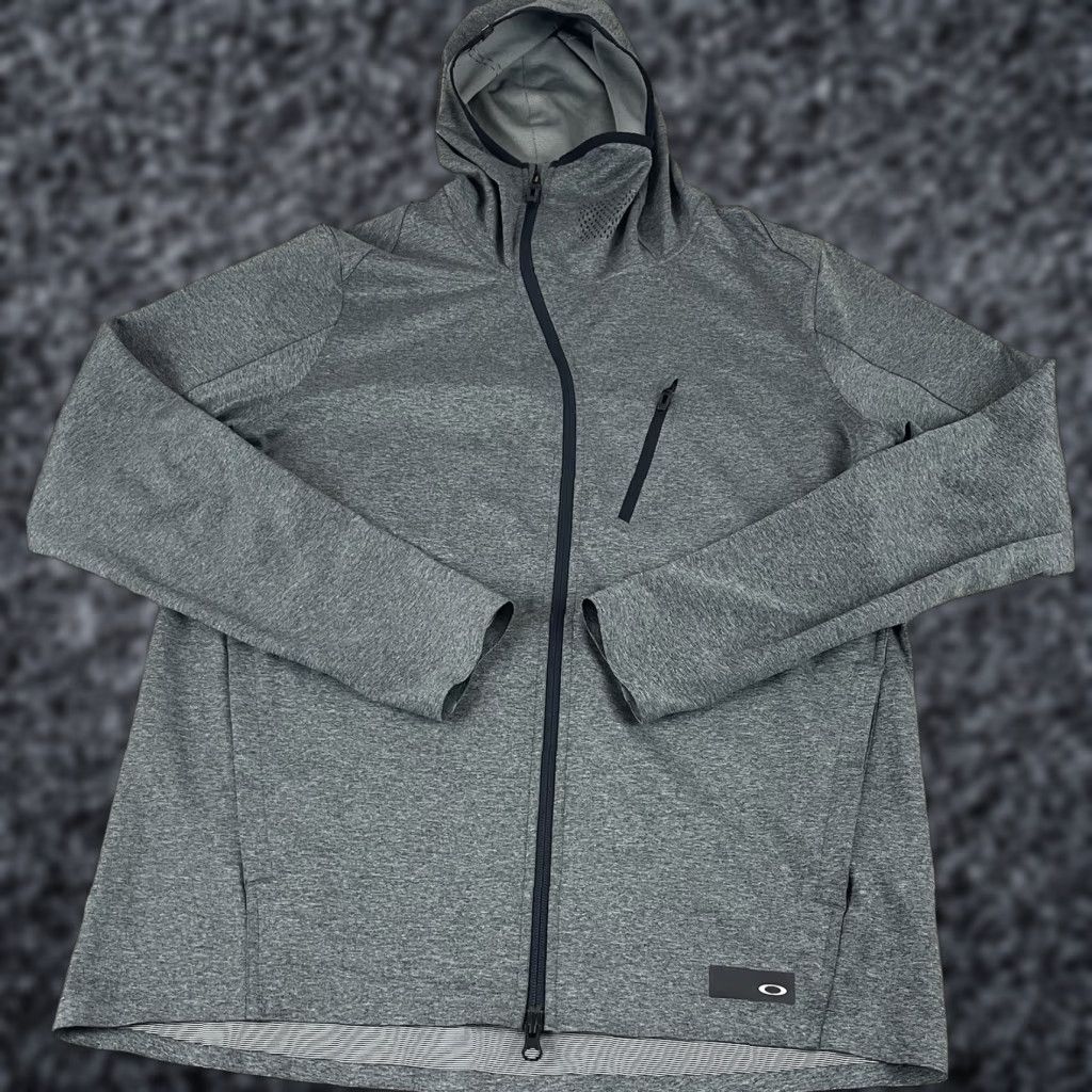 Oakley Oakley Jacket Mens Large Gray Softshell Full Zip Wind-Resistant Pockets Reflective Breathable Outdoor Short/Long? Size US L / EU 52-54 / 3 - 1 Thumbnail