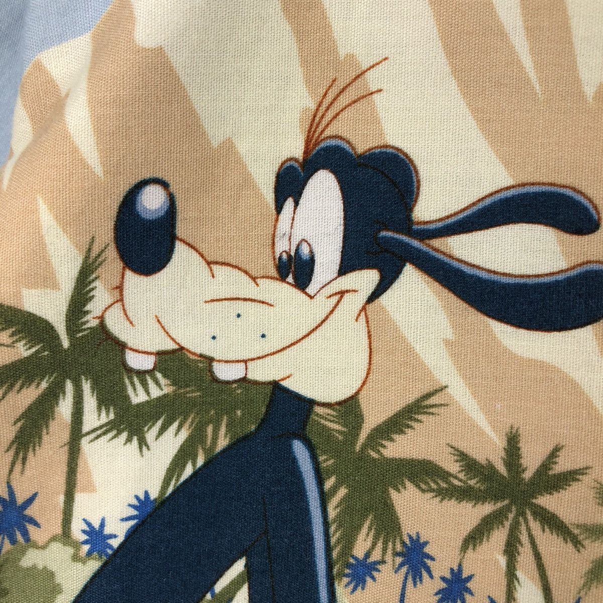 Disney Vintage Disney Hawaiian Shirt Surfing Size US XL / EU 56 / 4 - 10 Thumbnail