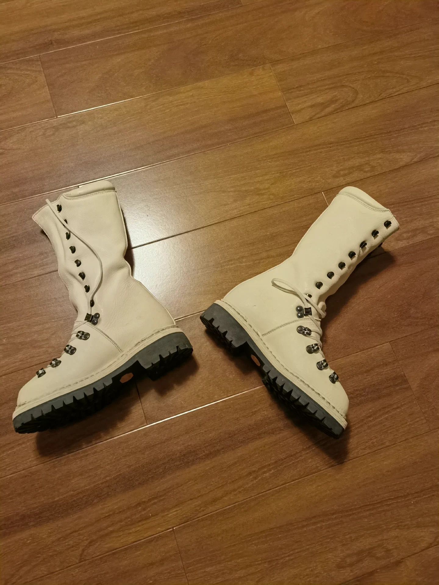 Guidi Guidi white high-top hiking boots, Size US 6 / IT 36 - 1 Thumbnail