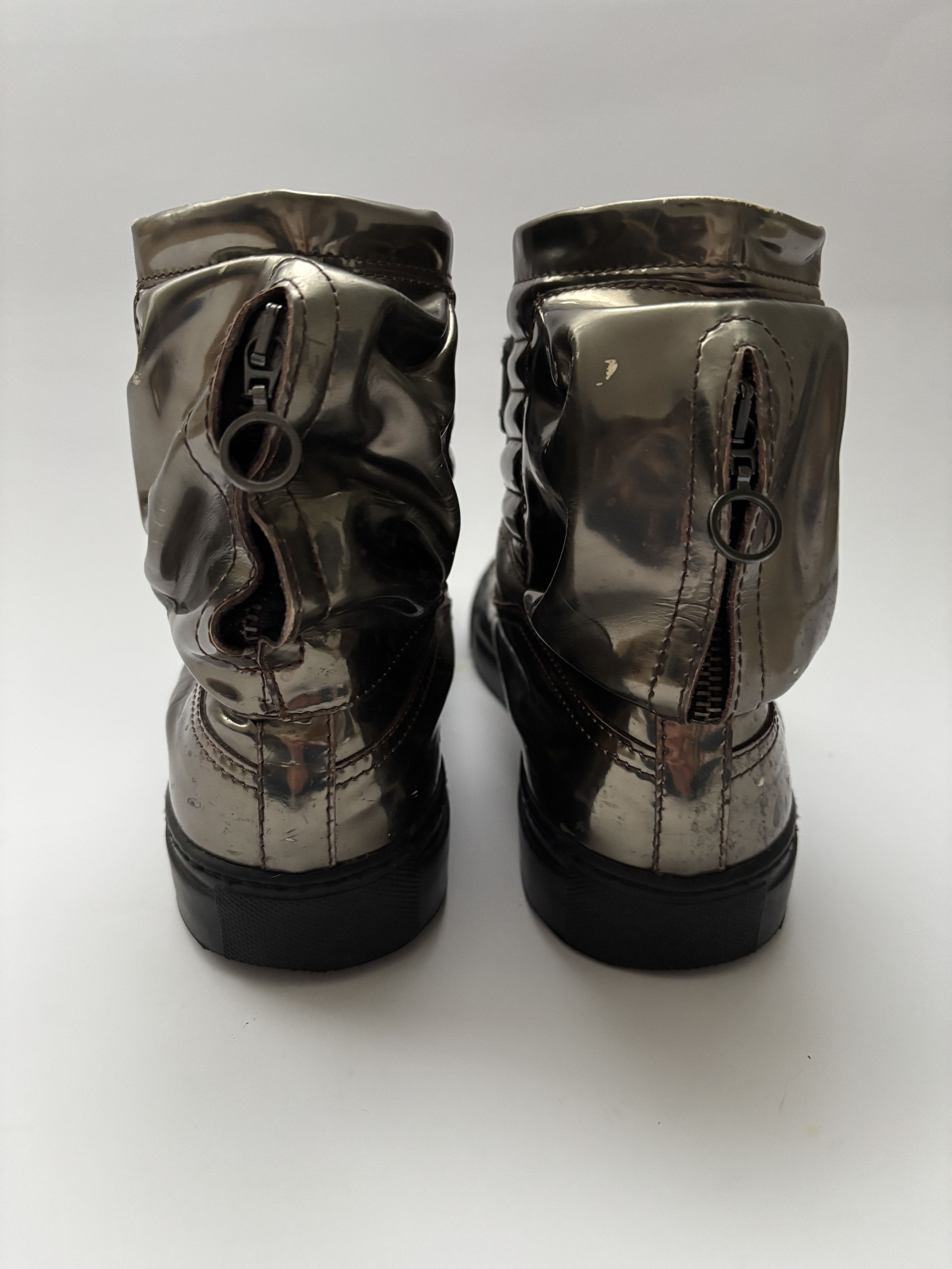Raf Simons ⚡️QUICK SALE⚡️2009 Raf Simons Gold Astronaut Sneakers Size US 10 / EU 43 - 5 Thumbnail