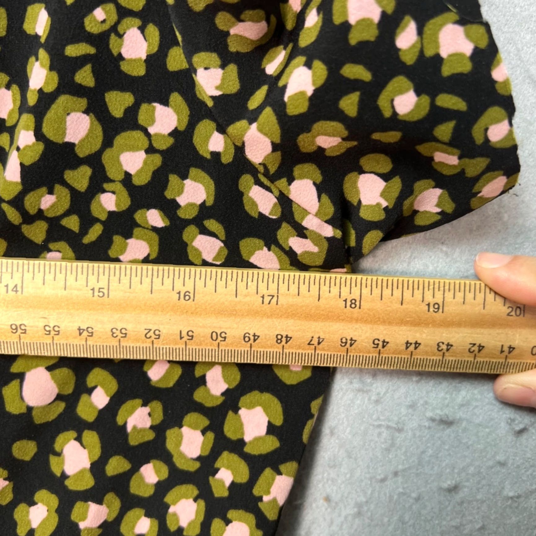 Vintage Who What Wear Womens Large Black Floral Midi Dress Flutter Sleeves Size L / US 10 / IT 46 - 4 Thumbnail