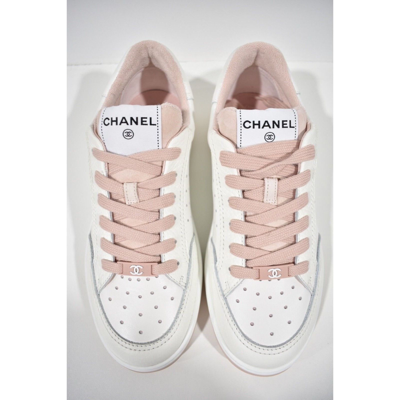 Chanel 22P CC Flat Lace Up Tie Runner Trainer Sneaker 40 Size US 10 / IT 40 - 7 Thumbnail