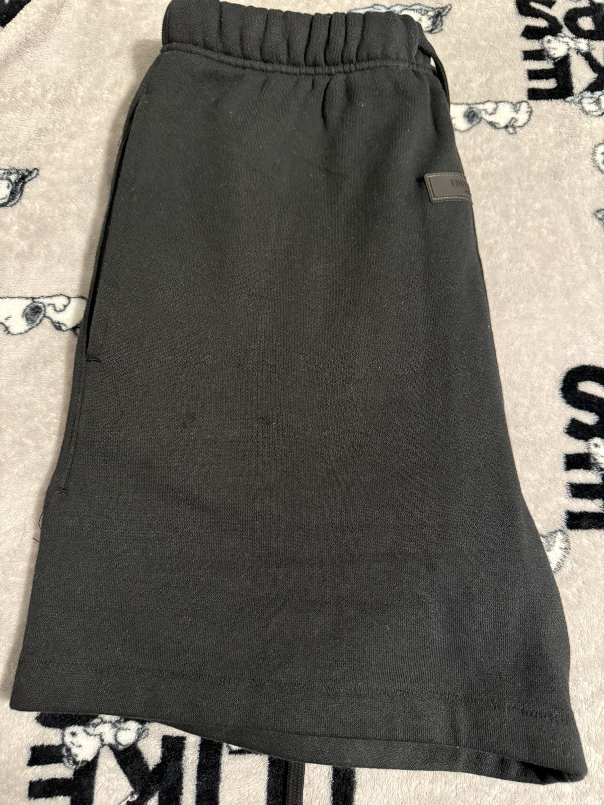 Essentials Fear of God Essentials Sweatshort 'Stretch Limo' Size US 26 / EU 42 - 2 Thumbnail