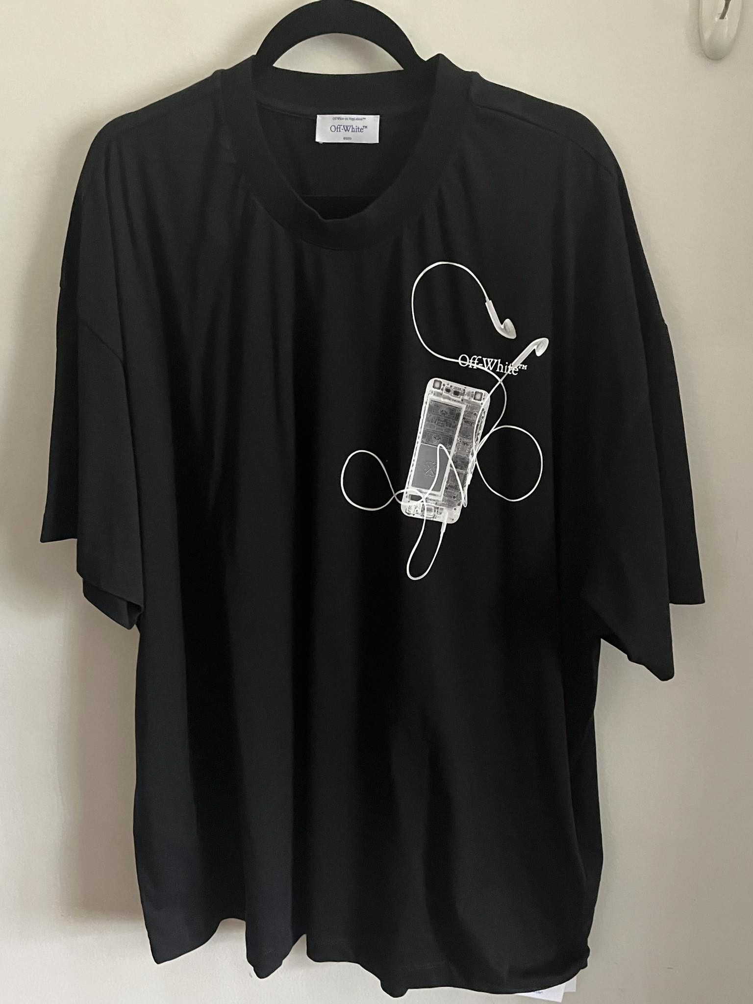 Off-White scan arr over s s tee Size US L / EU 52-54 / 3 - 1 Thumbnail