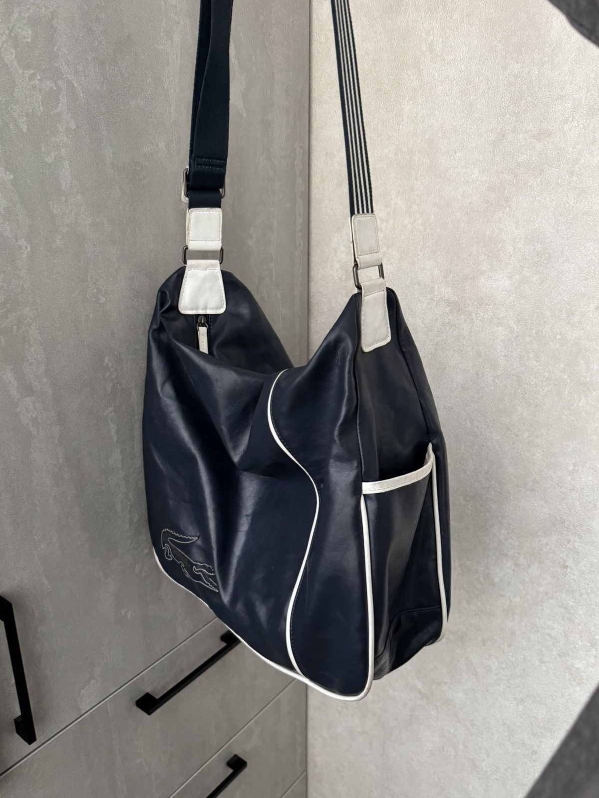 Lacoste Rare Lacoste SAMPLE Big Logo Shoulder Bag Messenger Backpack Size ONE SIZE - 8 Thumbnail