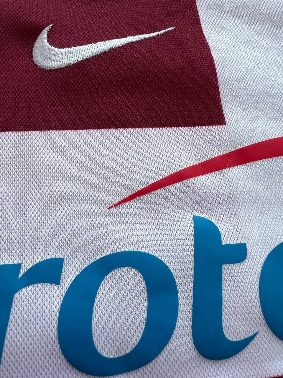Nike SPARTA PRAHA AWAY FOOTBALL SHIRT 2004/05 SOCCER JERSEY RARE Size US L / EU 52-54 / 3 - 14 Thumbnail