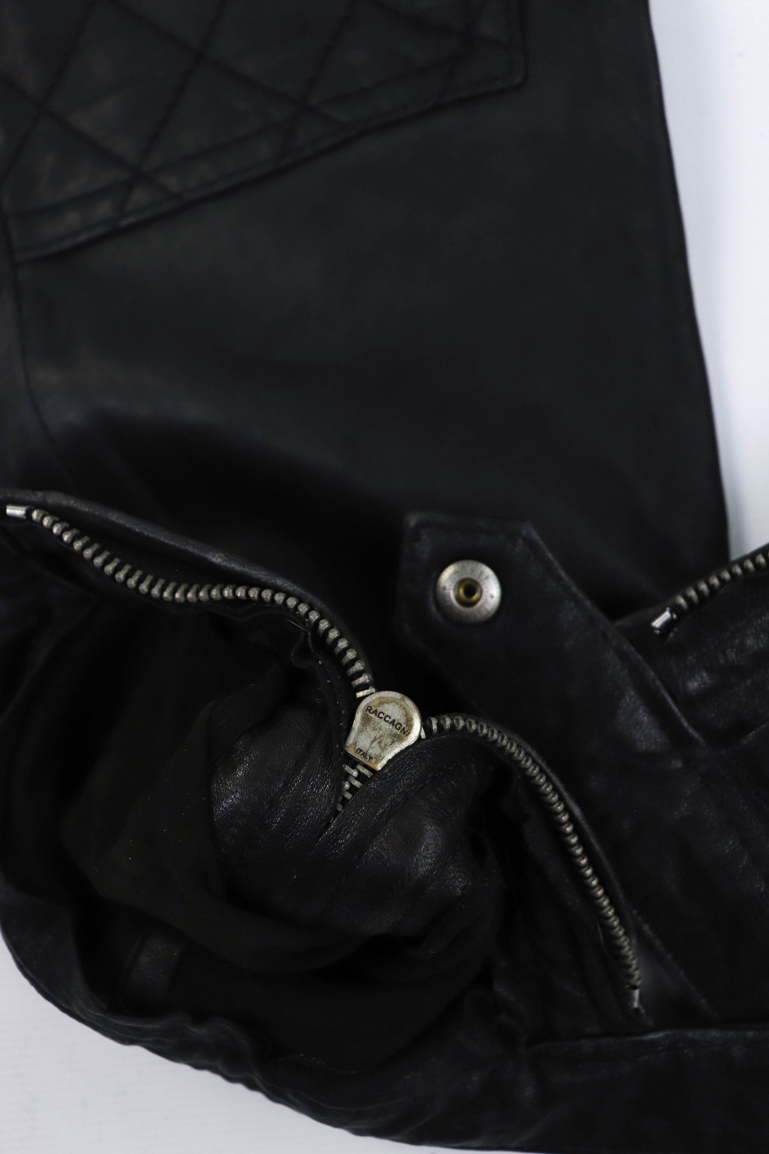 John Galliano Vintage Galliano 2000s Black Leather Zip Biker Pants Size 30" / US 8 / IT 44 - 17 Thumbnail