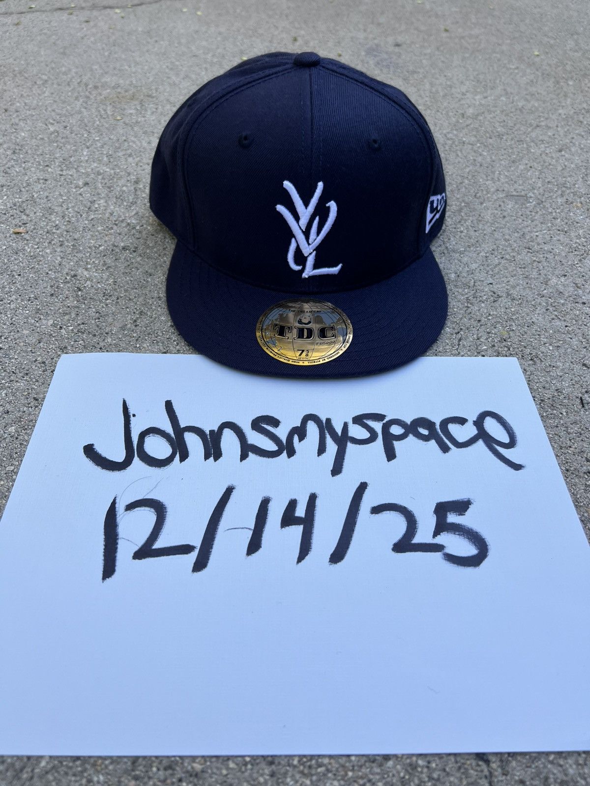 Other YVL HAT Size ONE SIZE - 1 Thumbnail