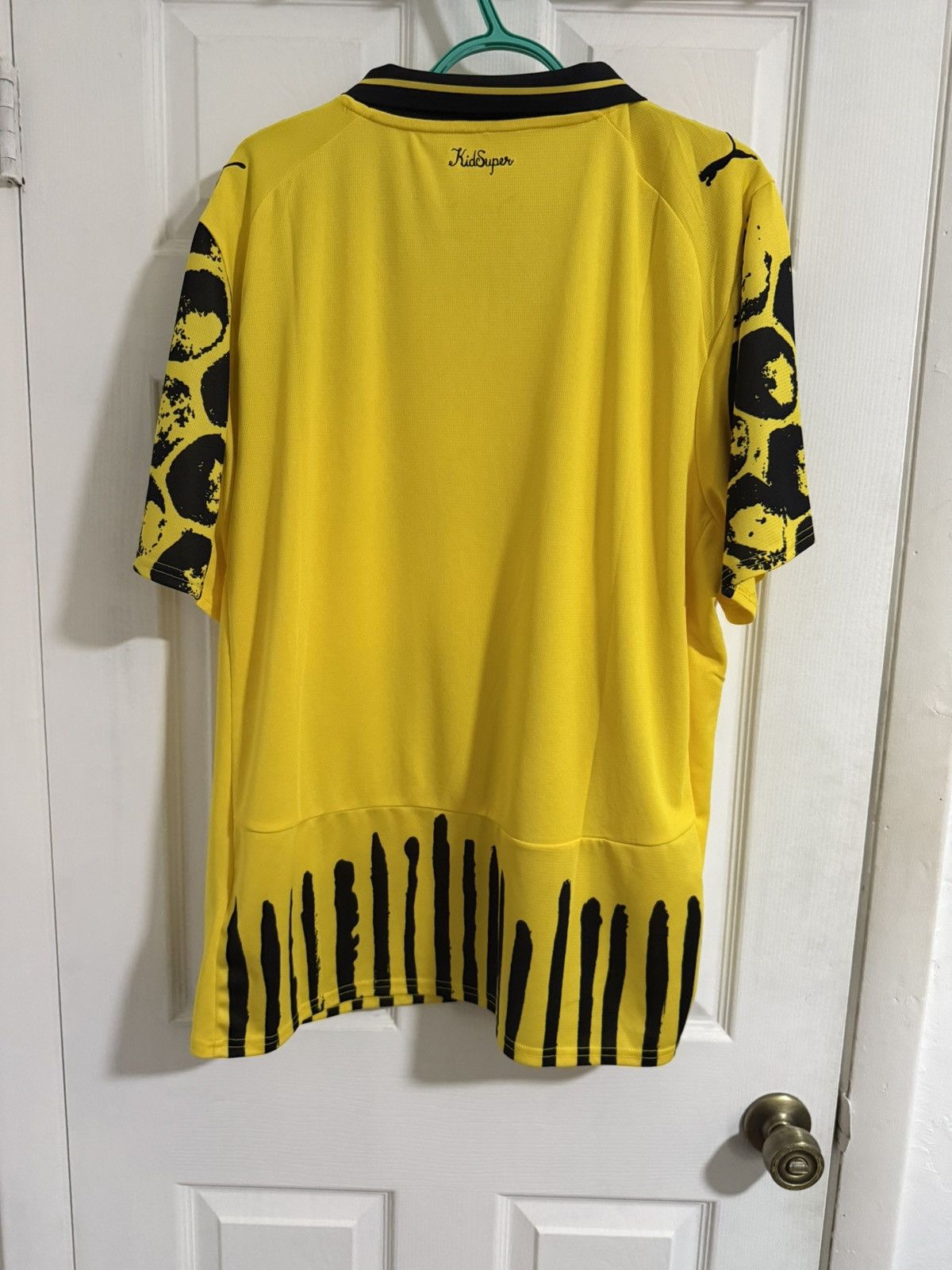 Puma Puma dortmund CWC kid super colab jersey Size US XXL / EU 58 / 5 - 2 Thumbnail