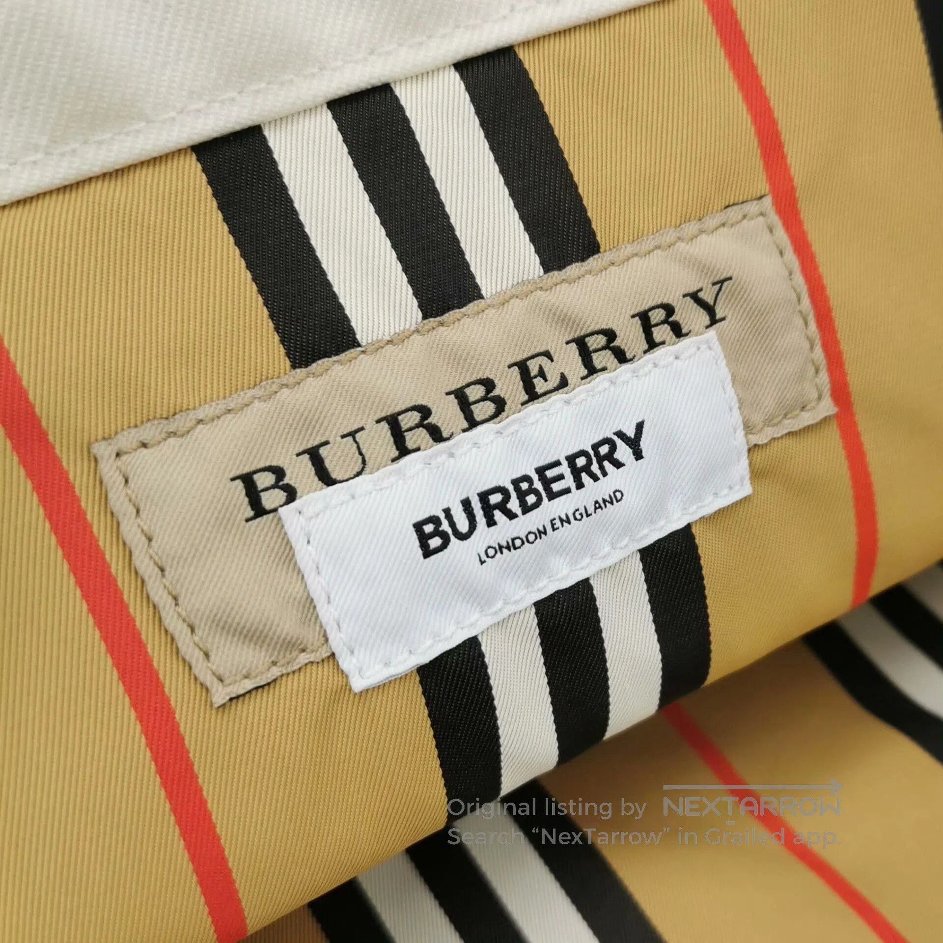 Burberry Burberry KINODM Canvas Letter Print Tote. Size ONE SIZE - 7 Thumbnail