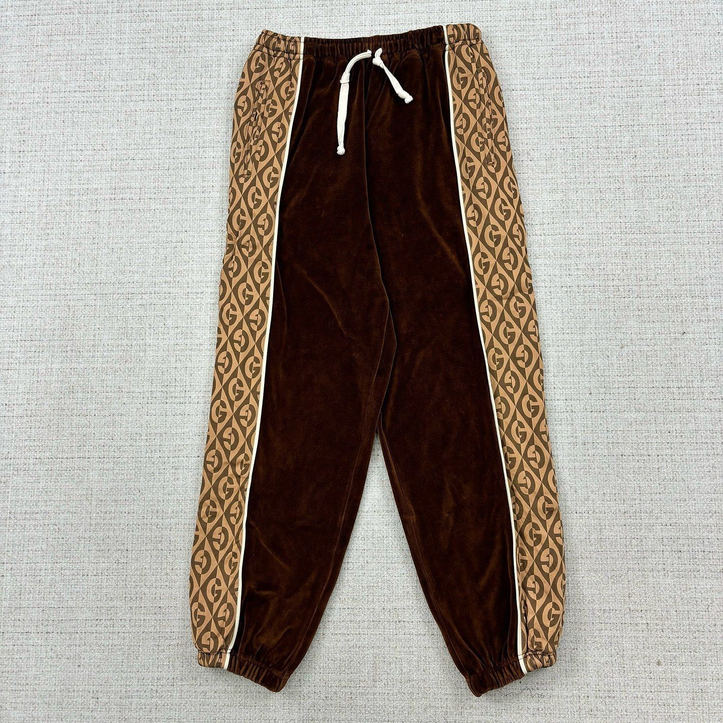 Gucci Gucci Logo Velvet Sweatpants Brown Size XS Size US 28 / EU 44 - 1 Thumbnail