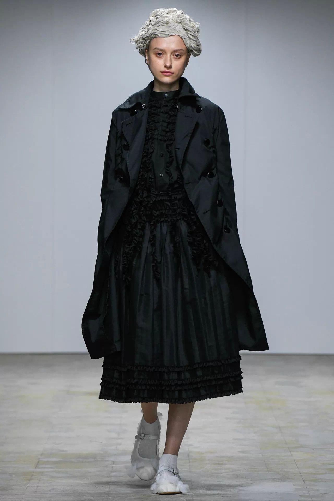 Comme des Garcons COMME DES GARÇONS Lace Trim Pleated Midi Skirt SS22 M Size 27" / US 4 / IT 40 - 8 Thumbnail