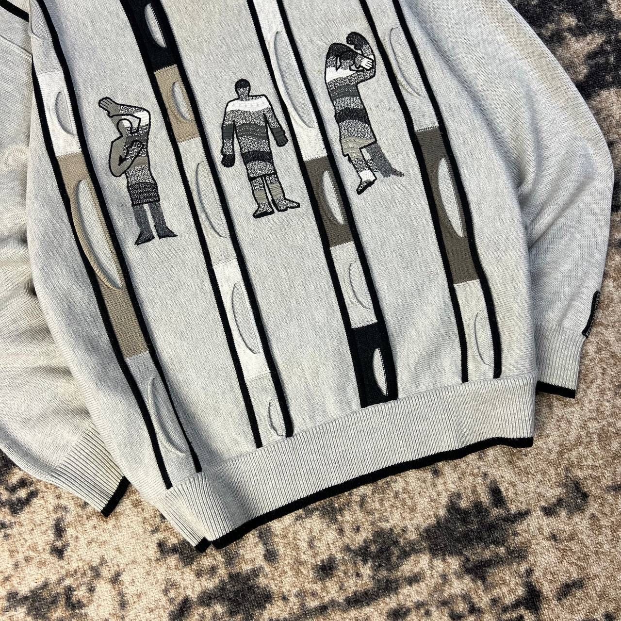 Carlo Colucci Carlo Colucci Vintage 90s Dance Man Logo Rare Sweater Size US L / EU 52-54 / 3 - 4 Thumbnail