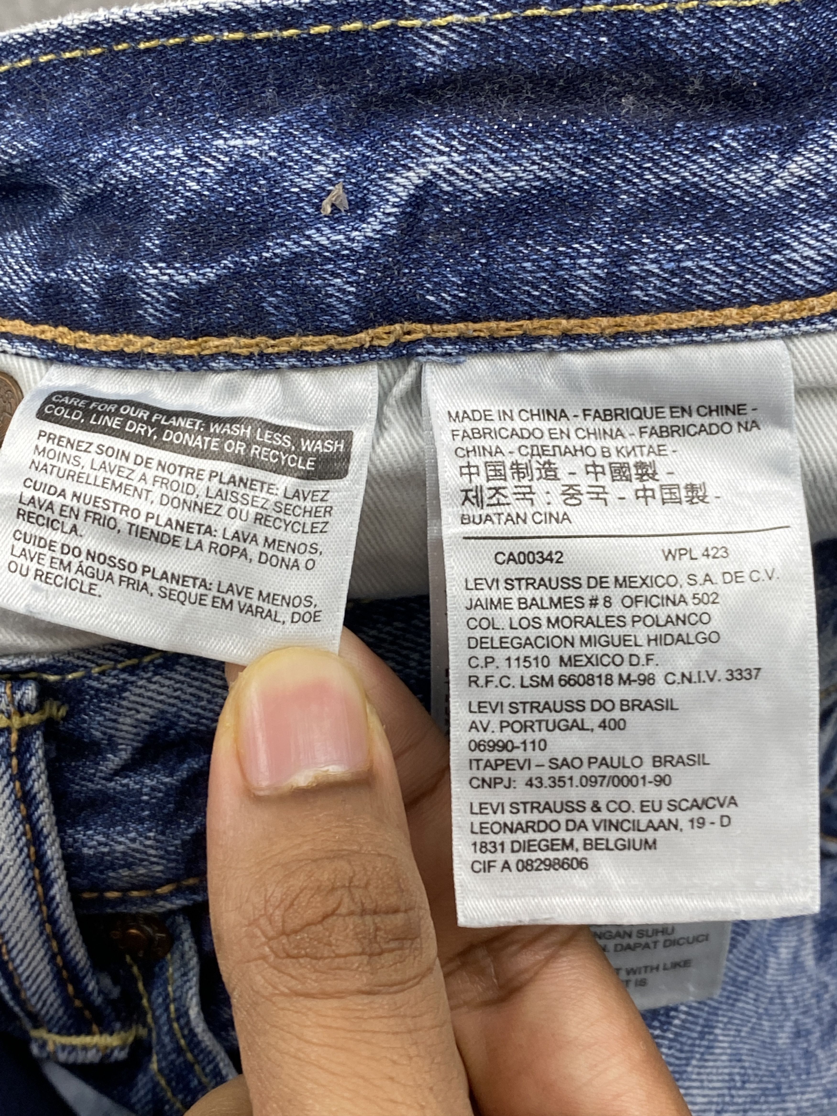 Levi's Vintage Levis 501 Distressed Jeans DP2798 Size US 38 / EU 54 - 7 Thumbnail