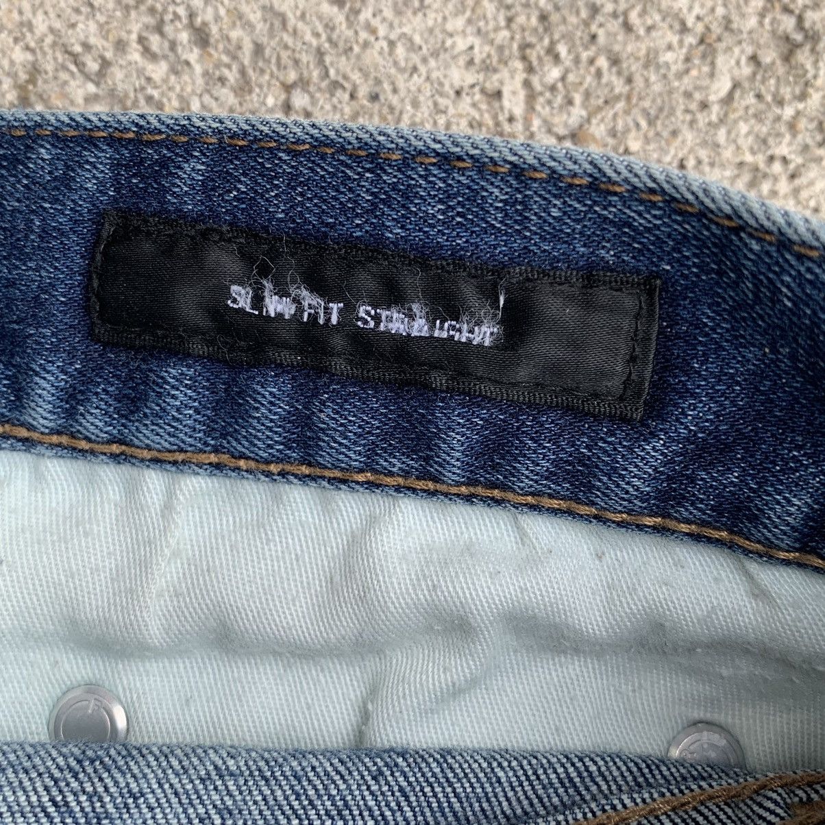 Undercover × Uniqlo Vintage Faded Two Tone Uniqlo Distressed Jeans Denim W33 Size US 33 - 17 Thumbnail
