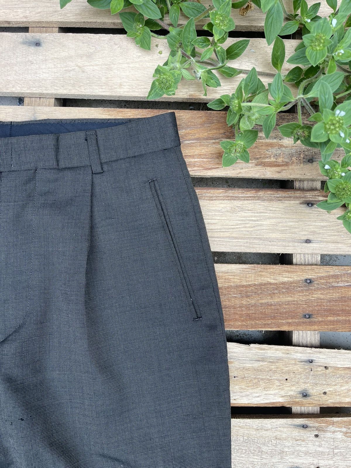Calvin Klein Calvin Klein Casual Pants Size US 30 / EU 46 - 5 Thumbnail