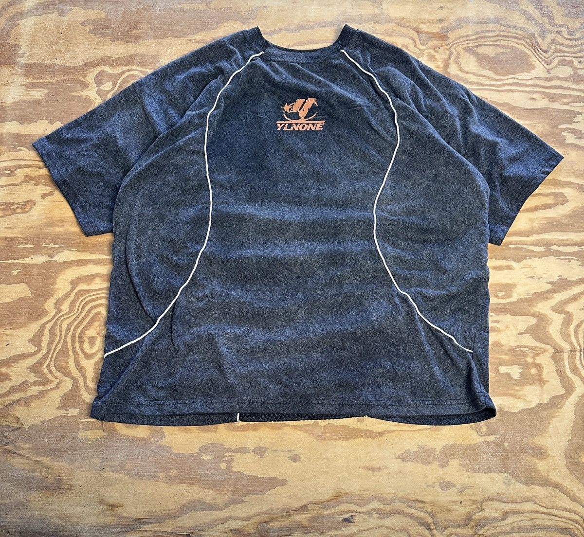Other YNLONE dark grey and orange streetwear tee Size US XL / EU 56 / 4 - 1 Thumbnail