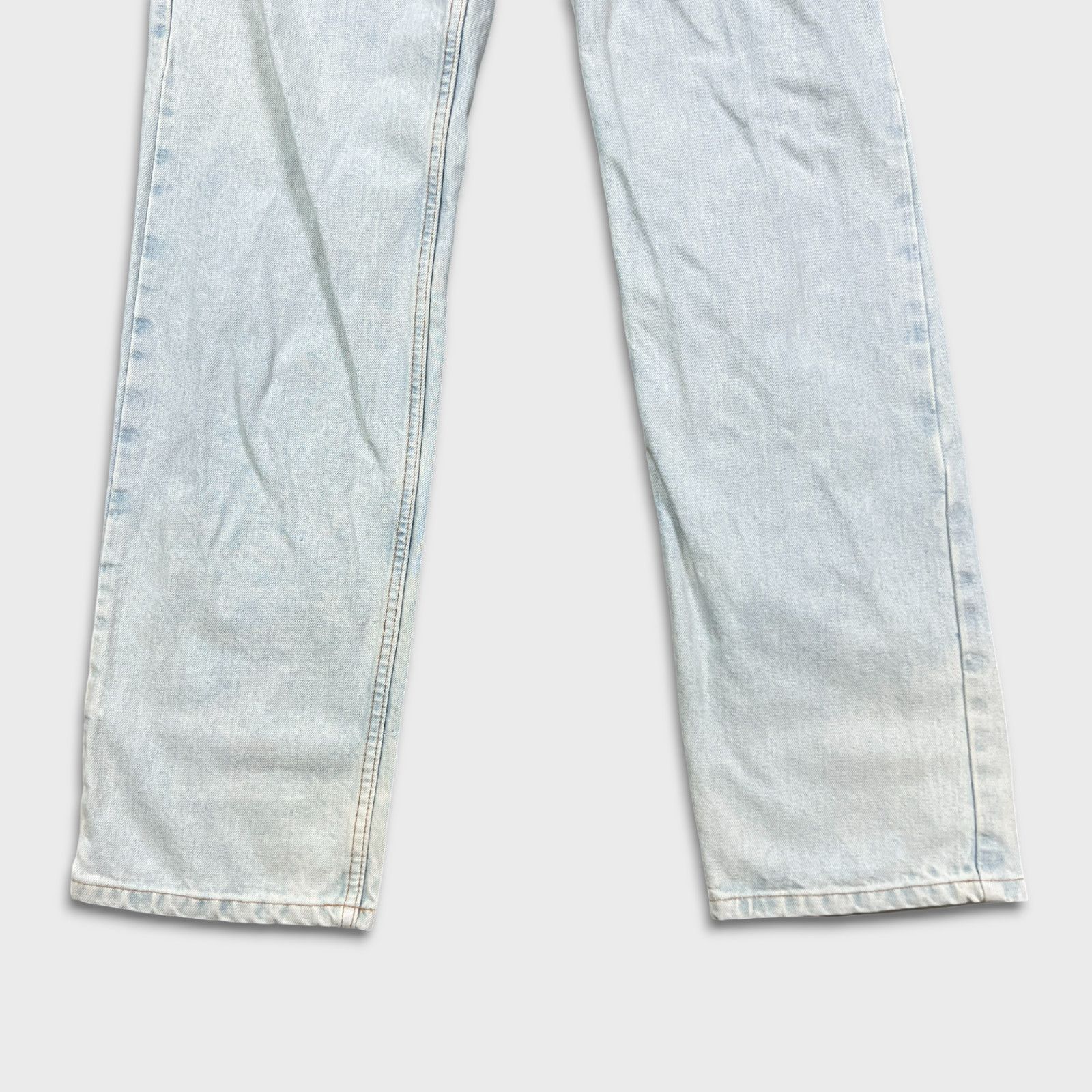 Tommy Hilfiger × Vintage Vintage Tommy Hilfiger Jeans 34x33 Straight Denim 90s Pants Size US 34 / EU 50 - 3 Thumbnail