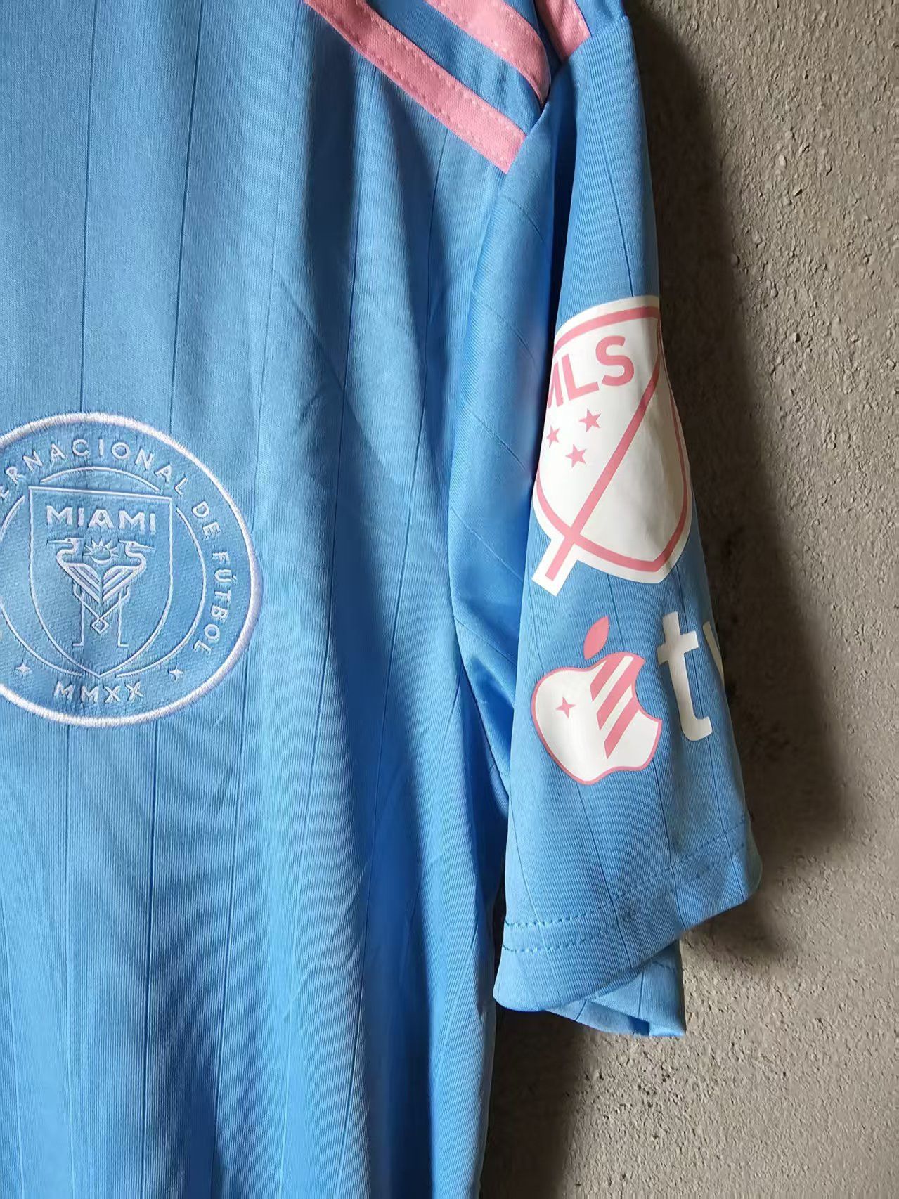 Nike 25 26 Inter Miami CF 10 Messi Jersey Size US L / EU 52-54 / 3 - 4 Thumbnail