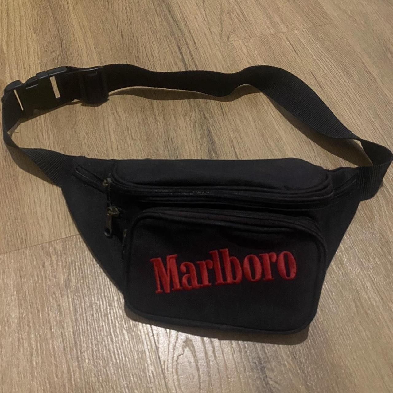 Marlboro Marlboro waist Bag Vintage y2k 2000s Retro Size US S / EU 44-46 / 1 - 1 Thumbnail