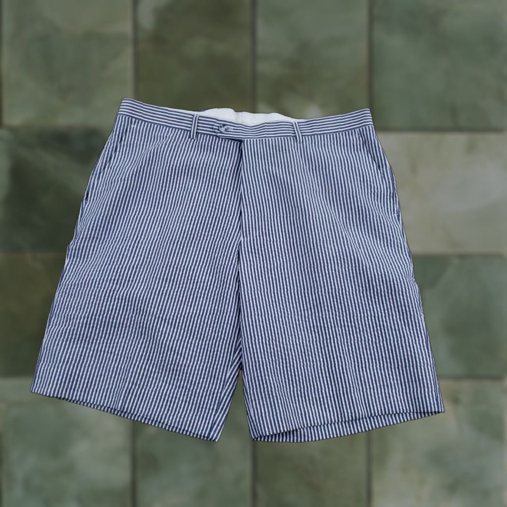Vintage Afazzy New York Shorts Mens 36 Chino Casual Blue White Striped Seersucker 65% Polyester 35% Cotton Flat Front Zip Fly Pockets Size US 36 / EU 52 - 1 Thumbnail