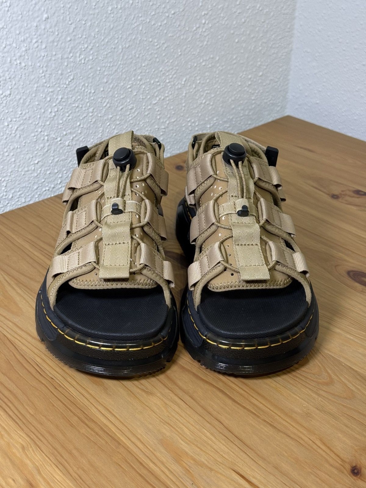 Dr. Martens Dr. Martens Jericho Sandals size 6 US 37 EU Size US 6 / IT 36 - 2 Thumbnail